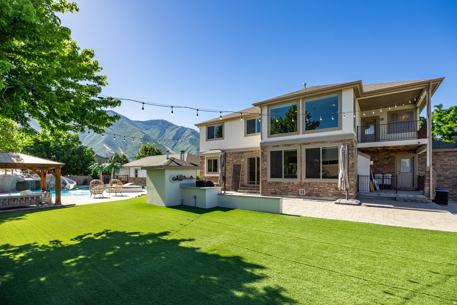 main property photo 70