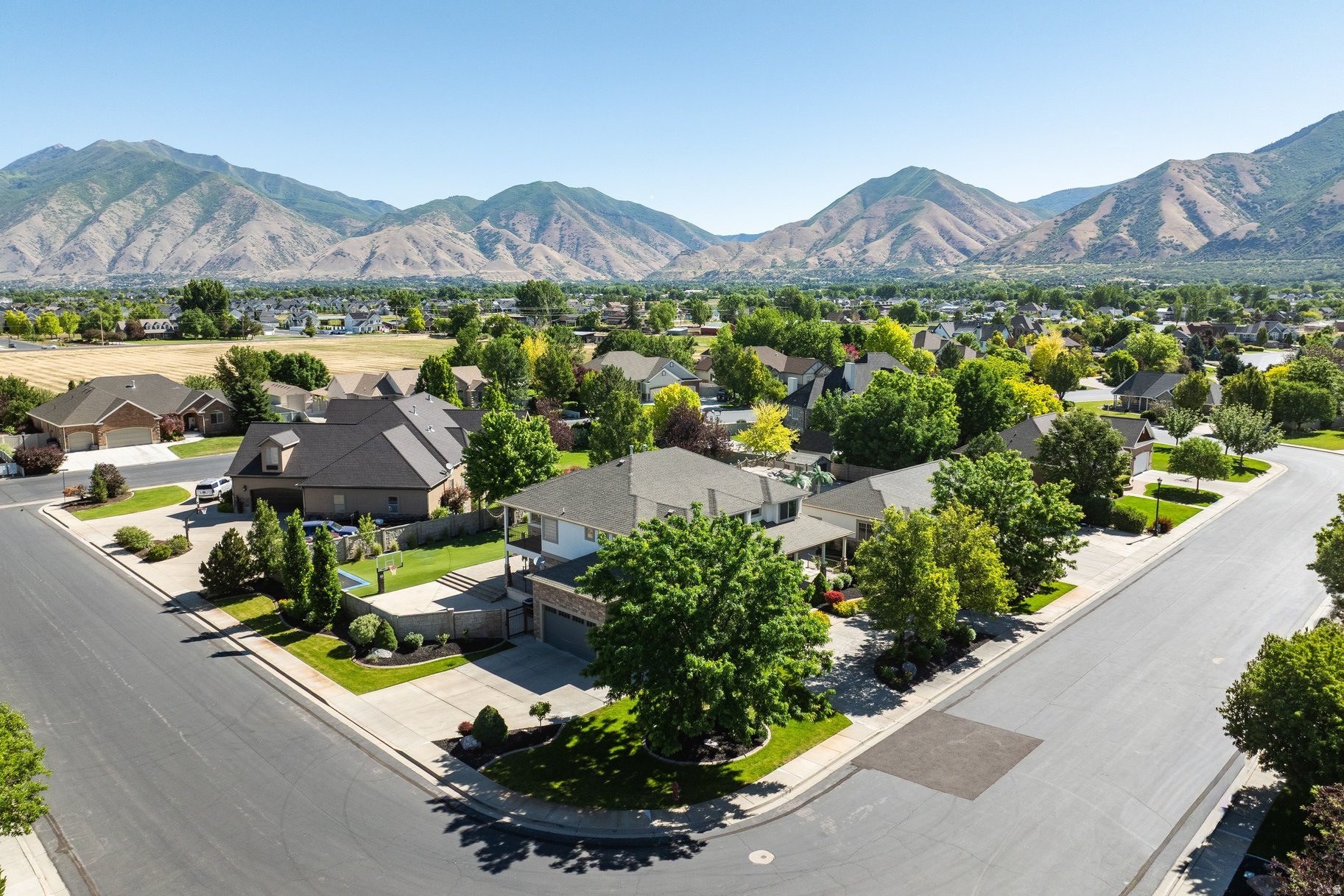 main property photo 85