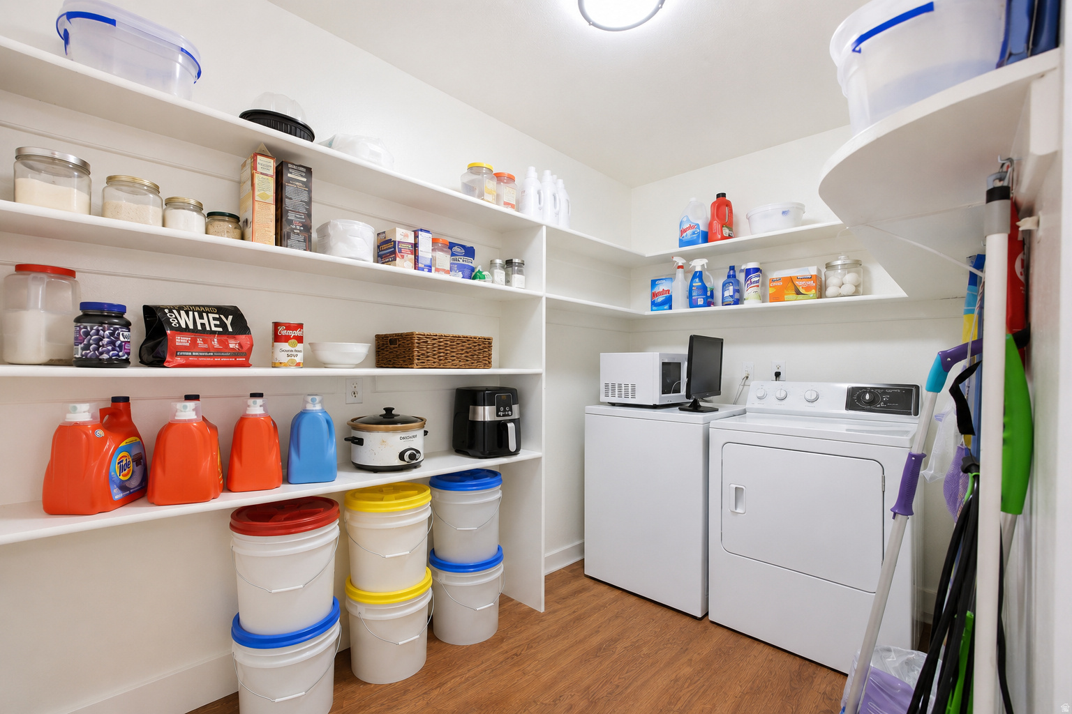 main property photo 32