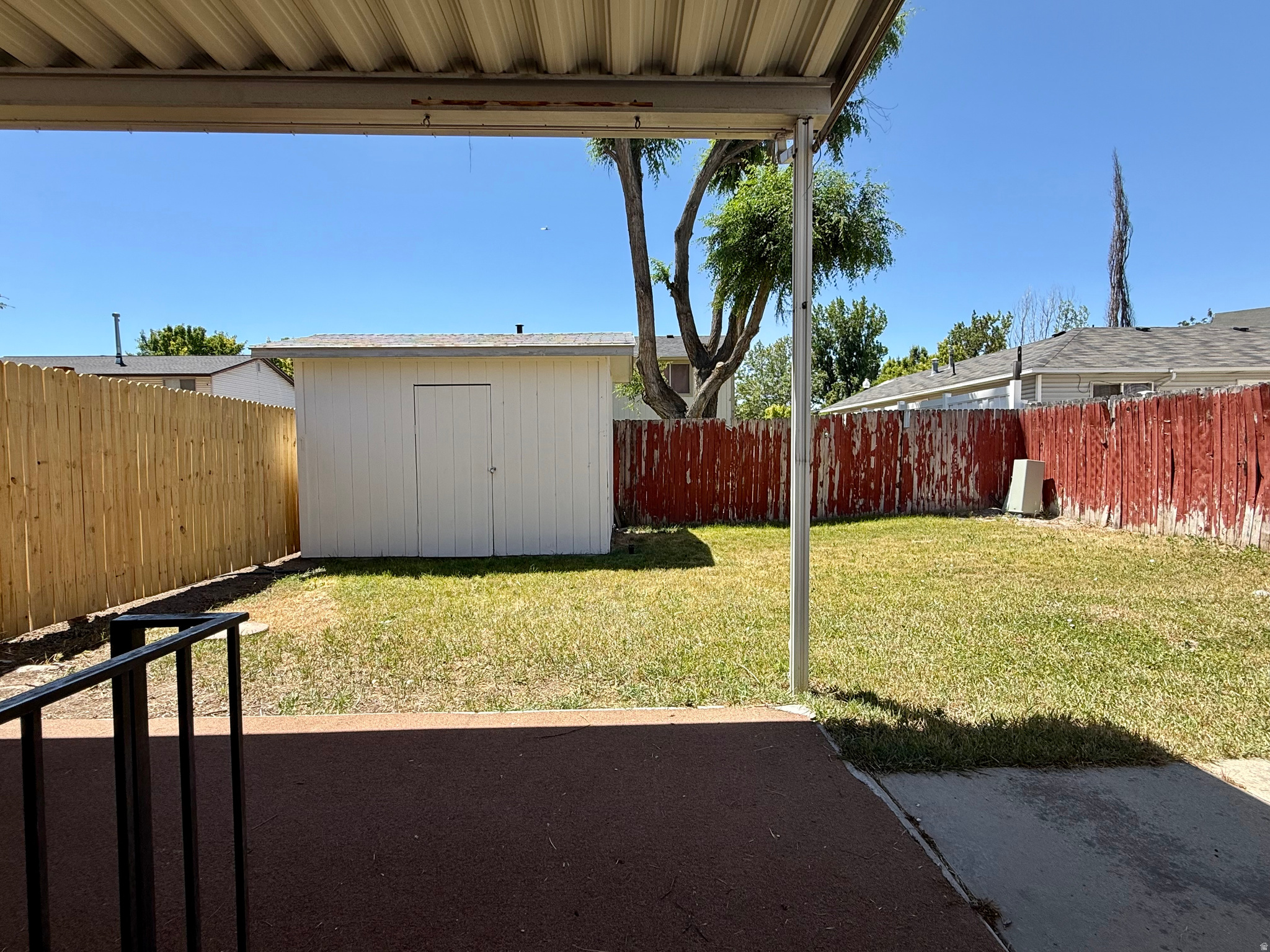 main property photo 22