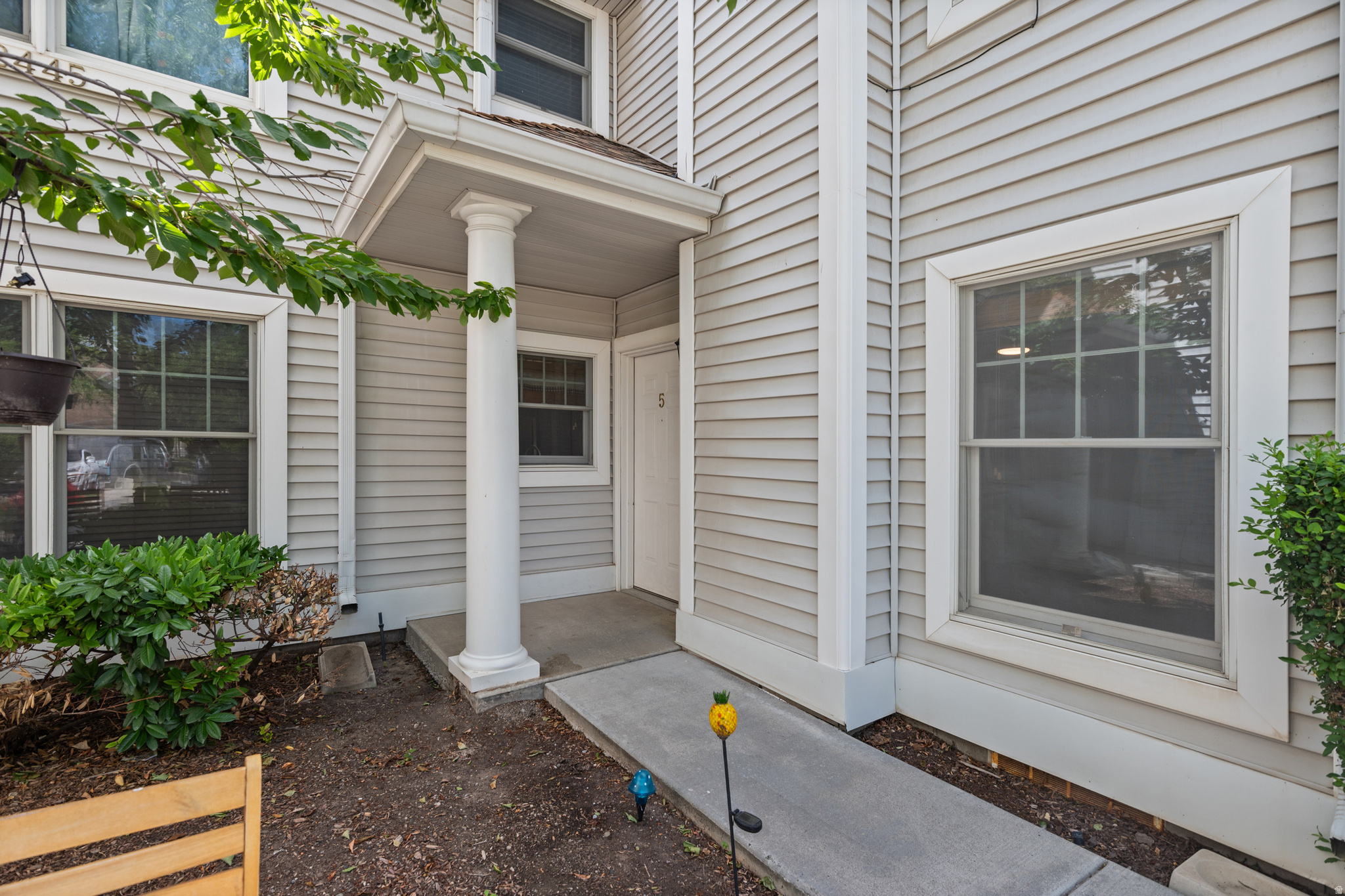 main property photo 28