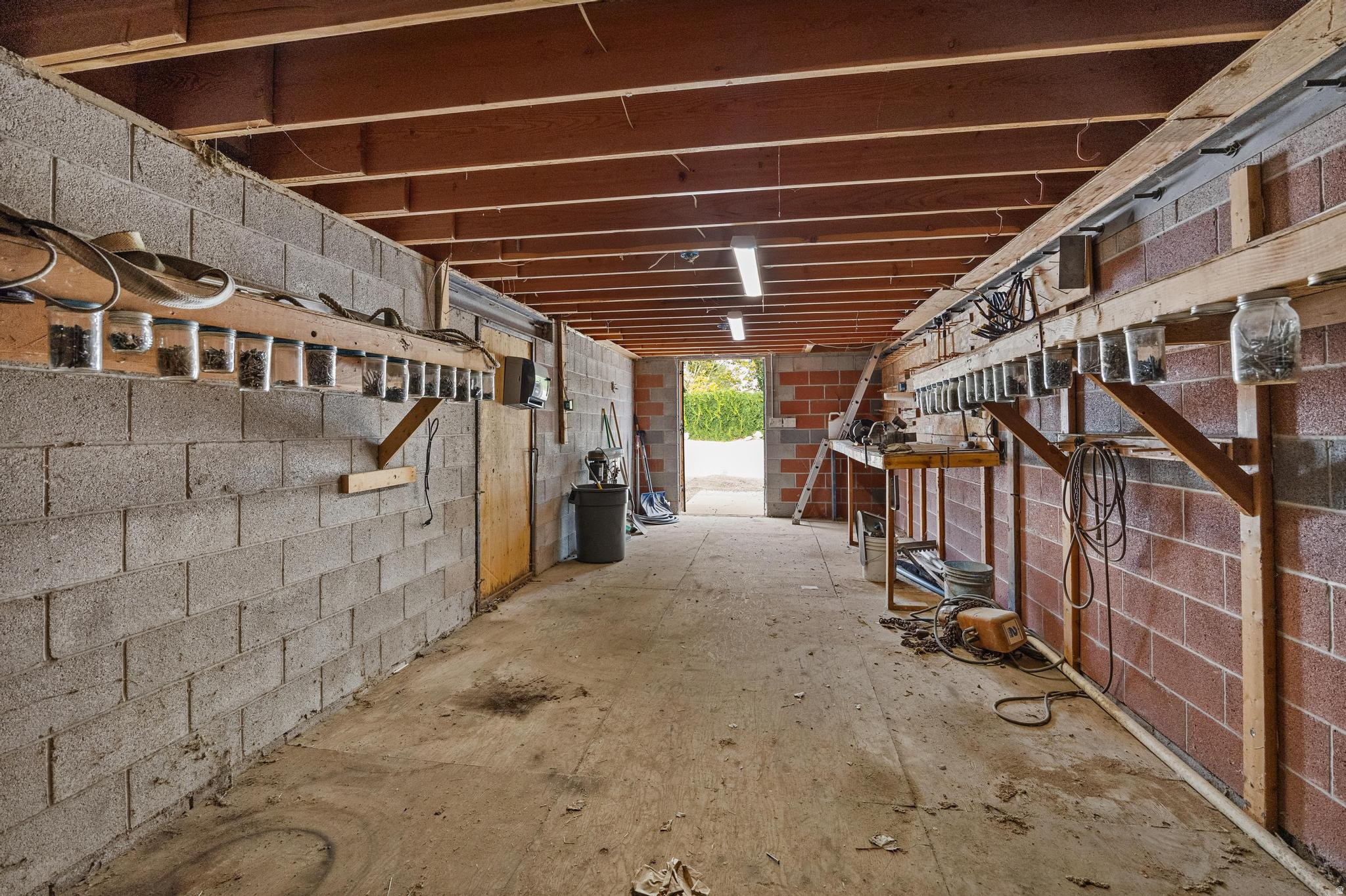 main property photo 49