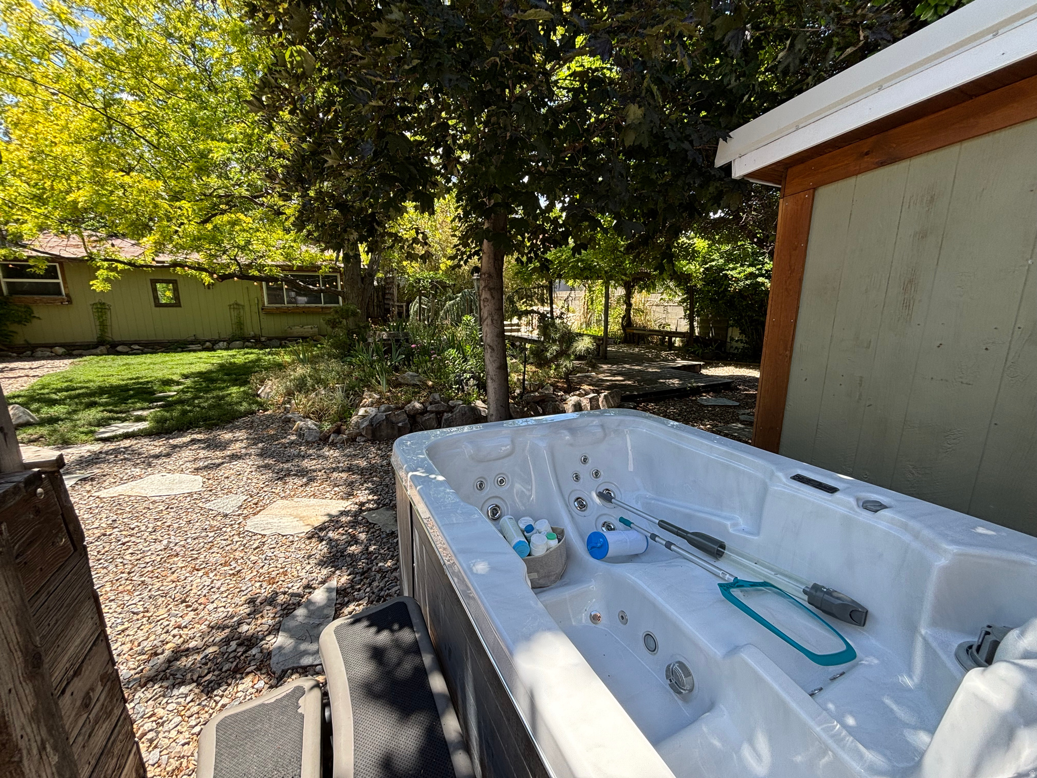 main property photo 58