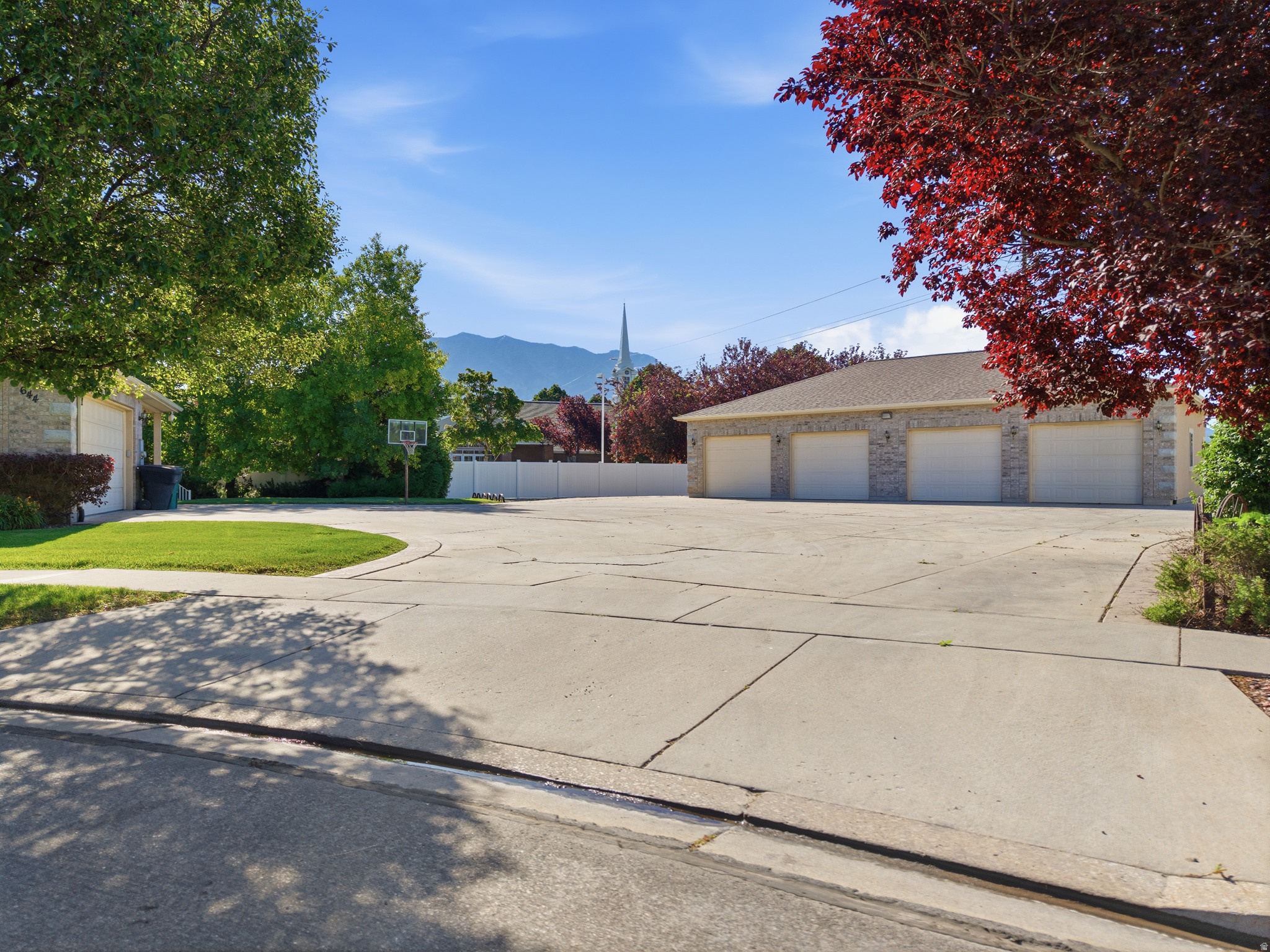 main property photo 42