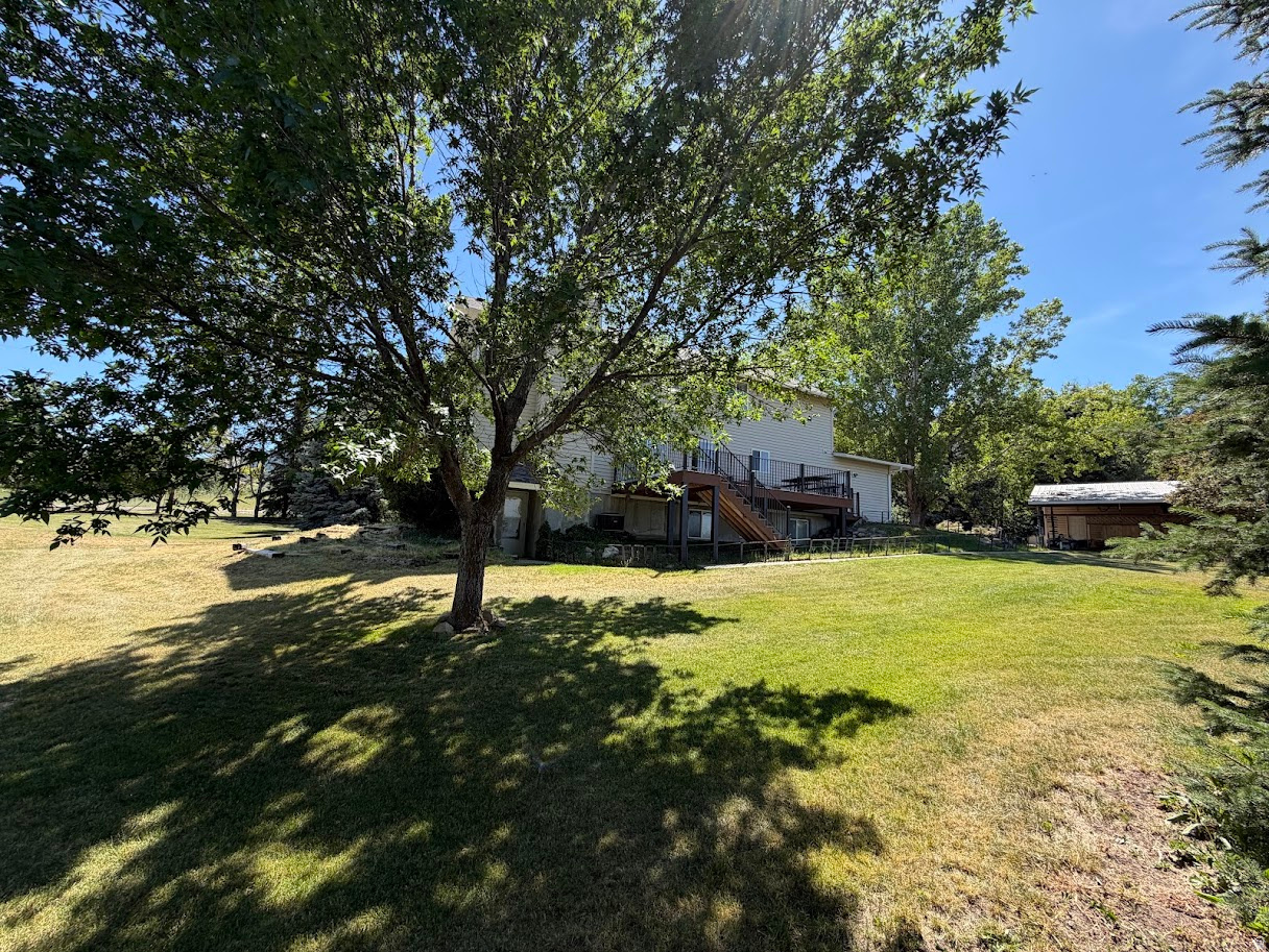 main property photo 22
