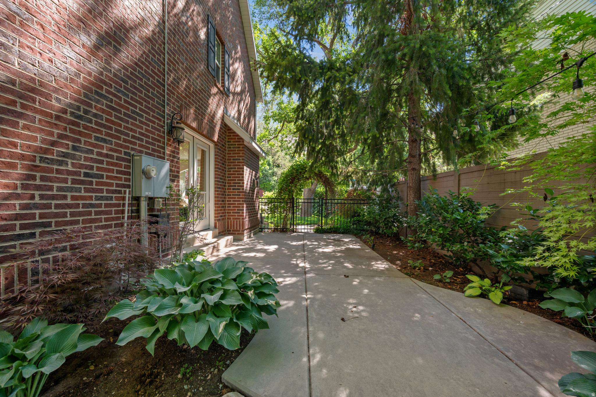 main property photo 54