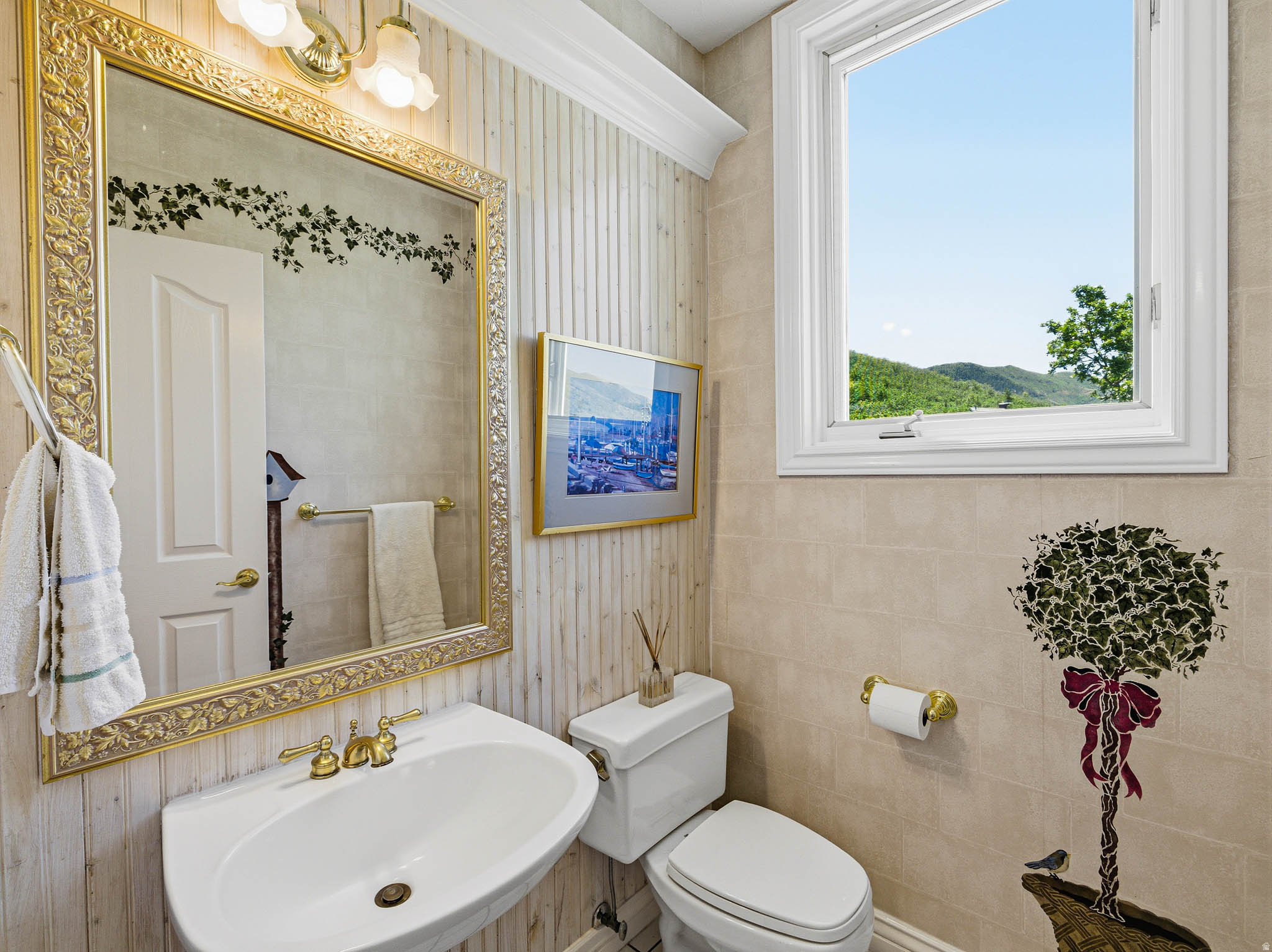 main property photo 67