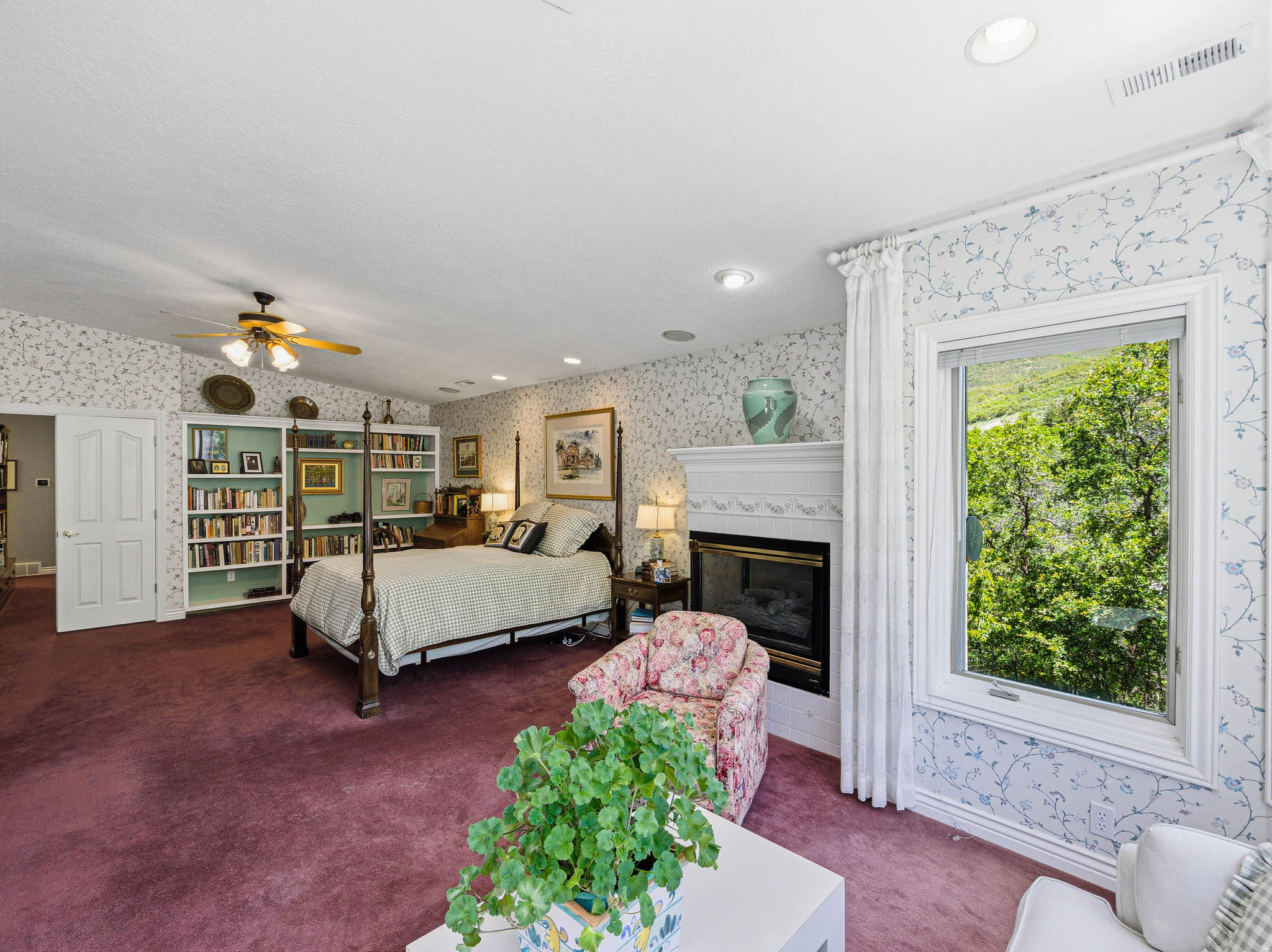main property photo 74