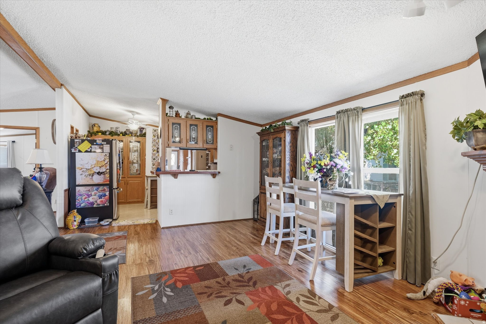 main property photo 7