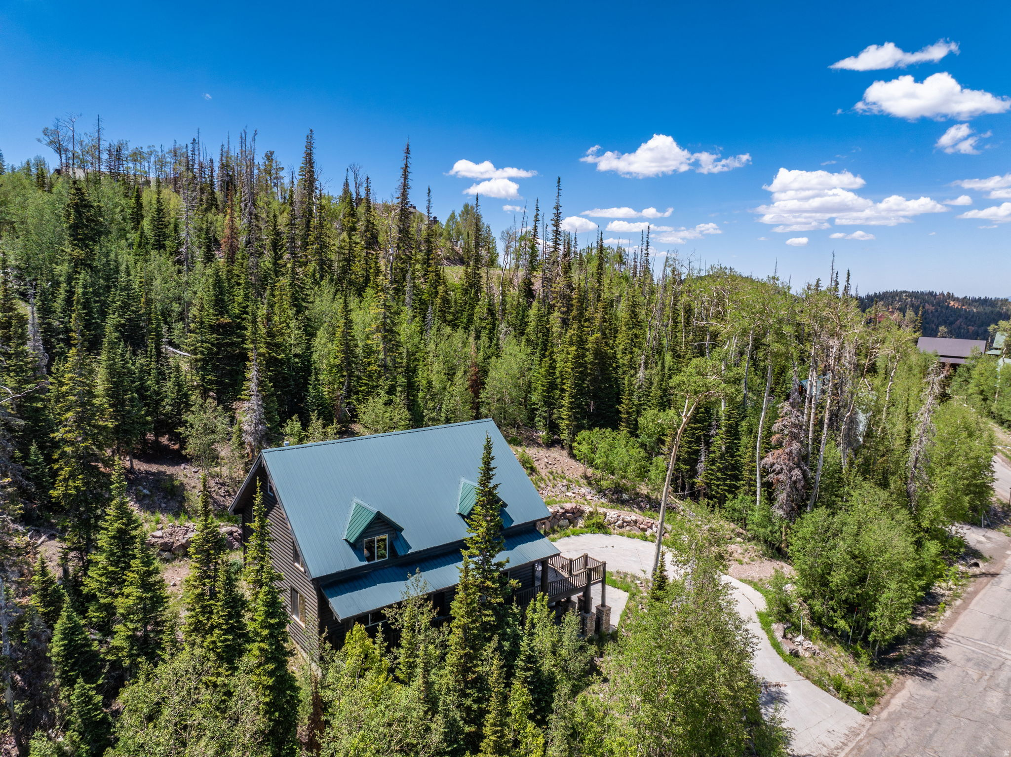 main property photo 49