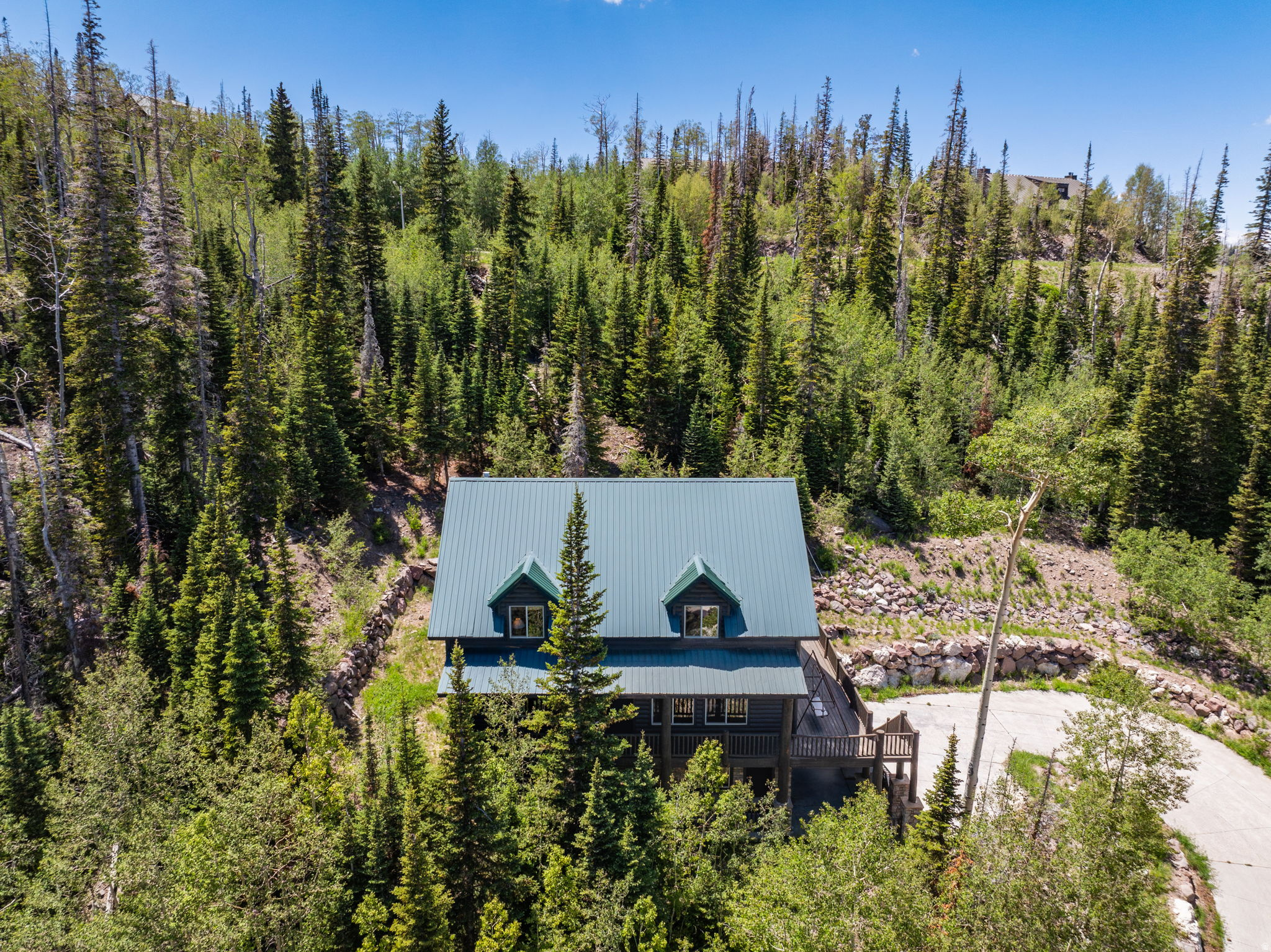 main property photo 50