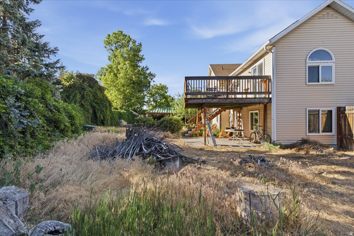 main property photo 19