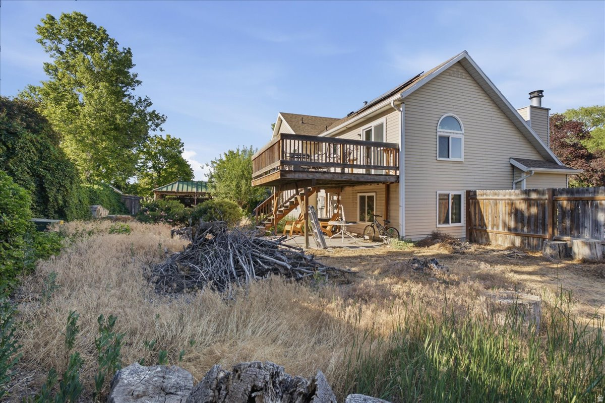 main property photo 20