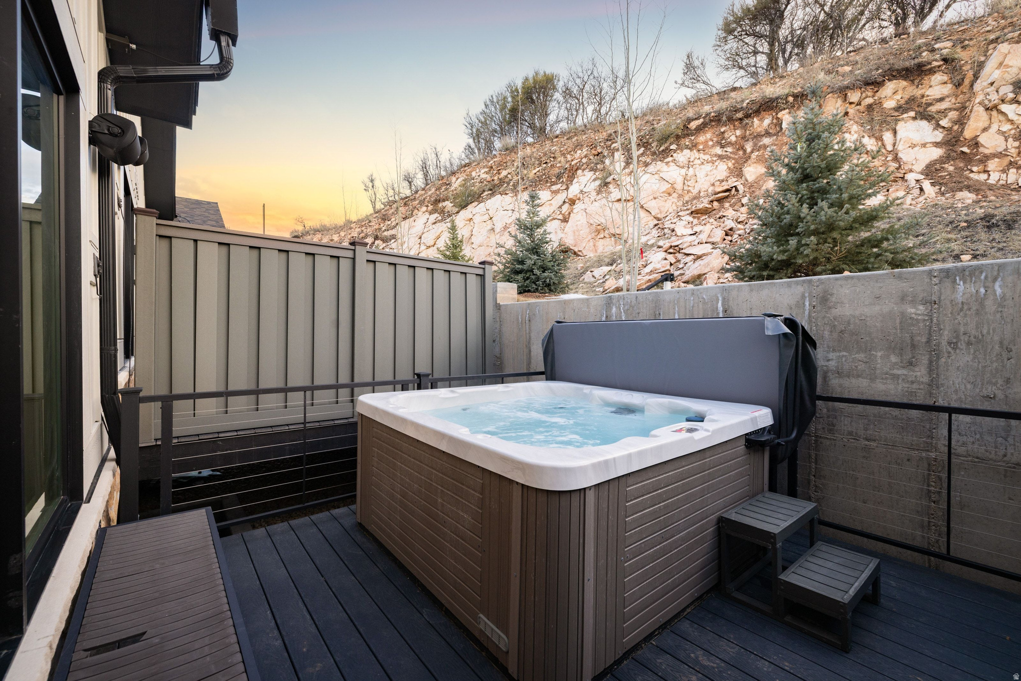 main property photo 29
