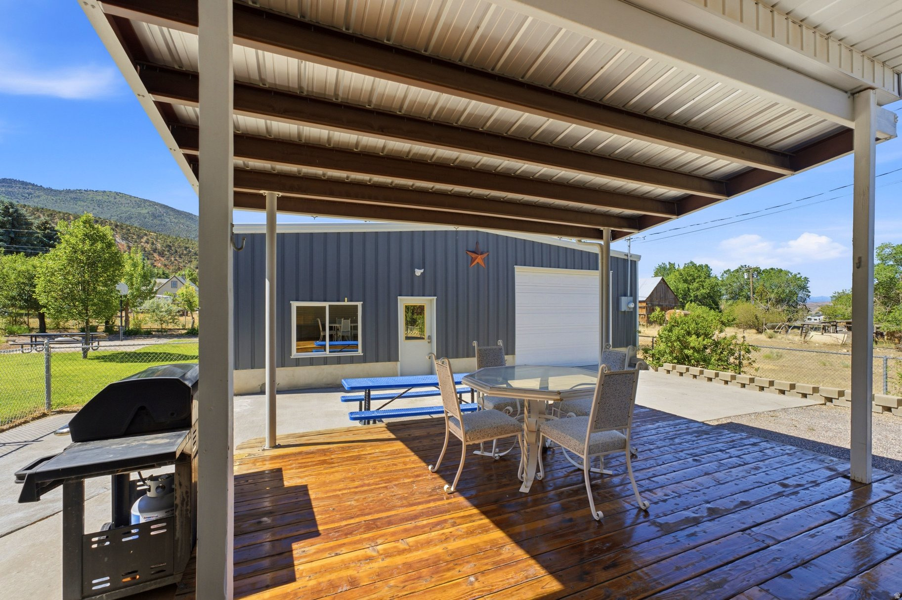 main property photo 61