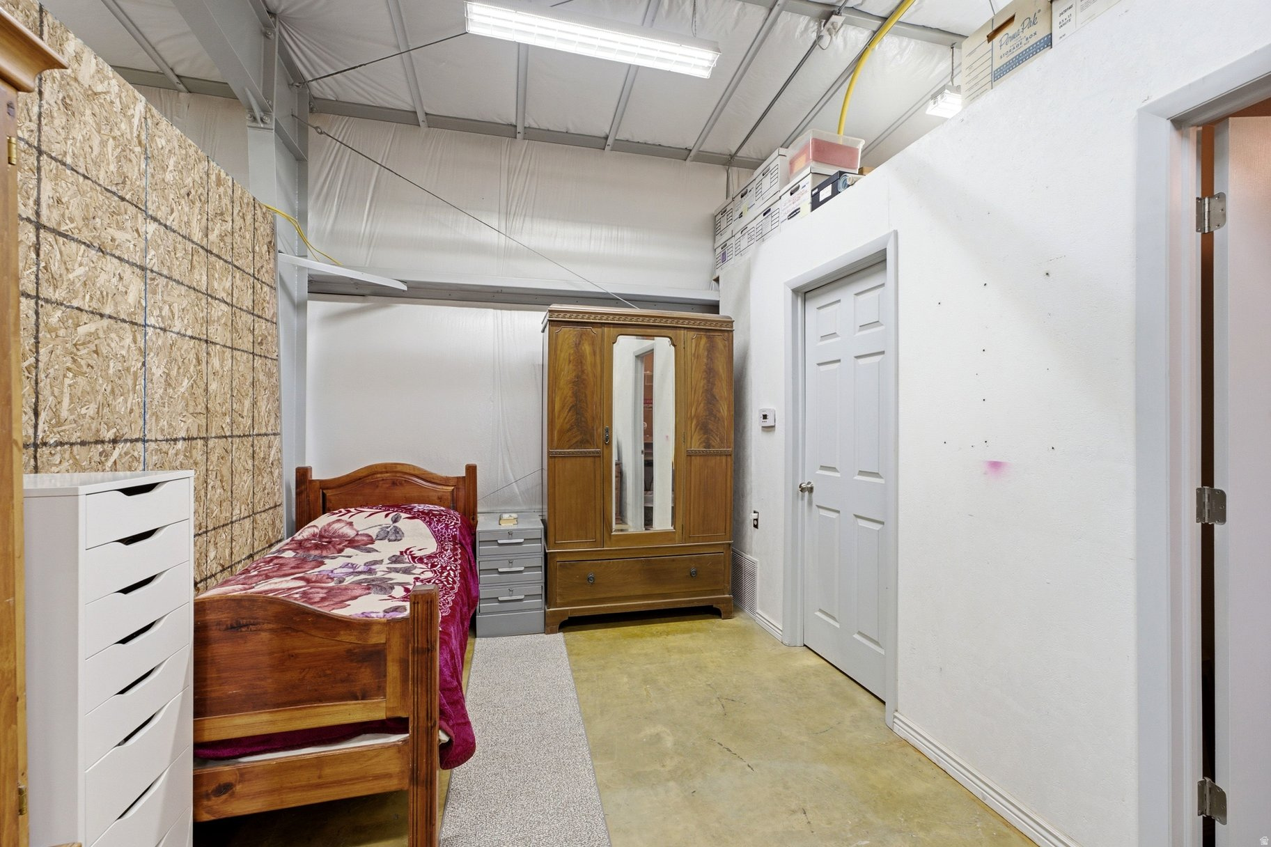 main property photo 67