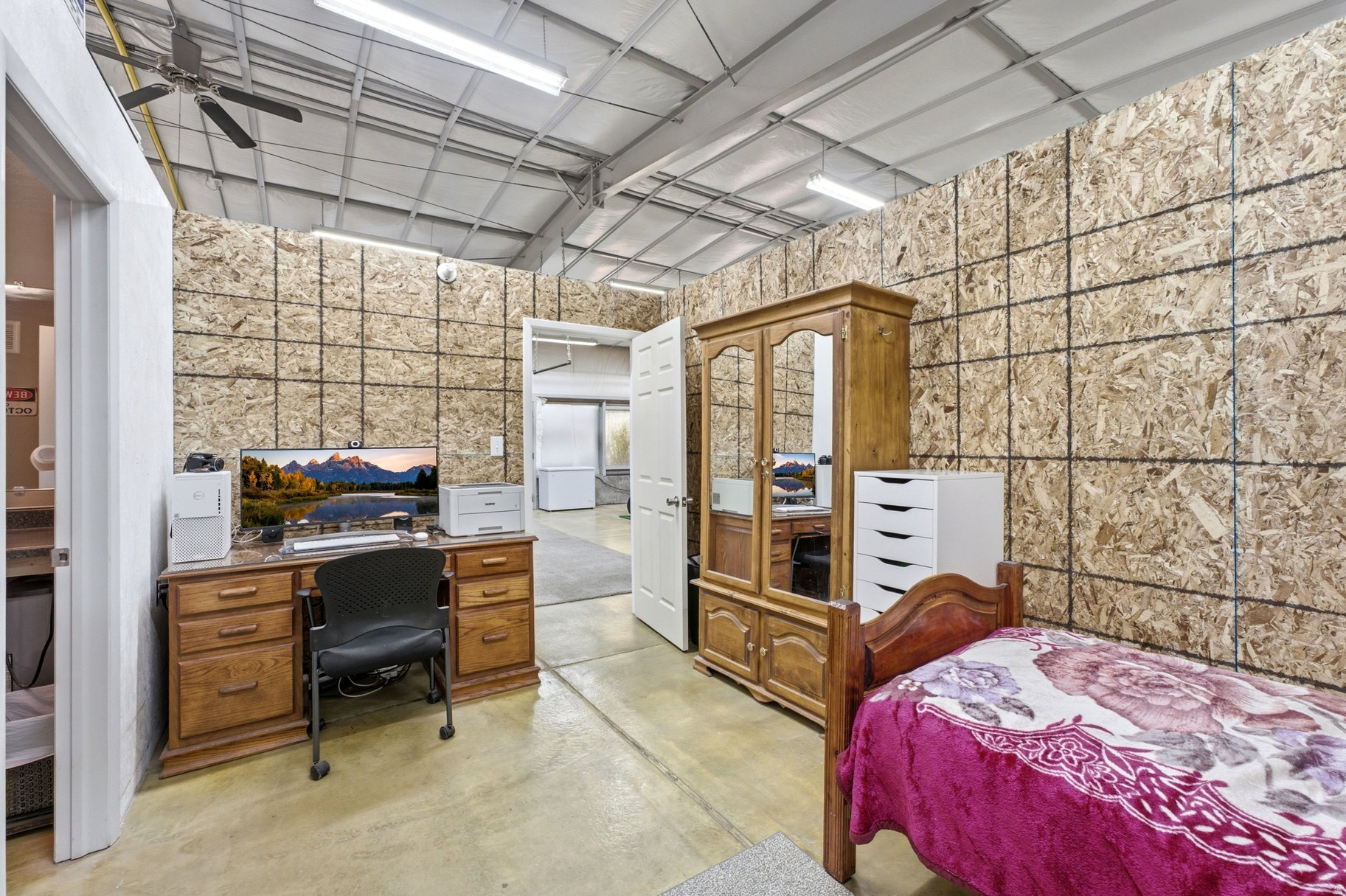 main property photo 68