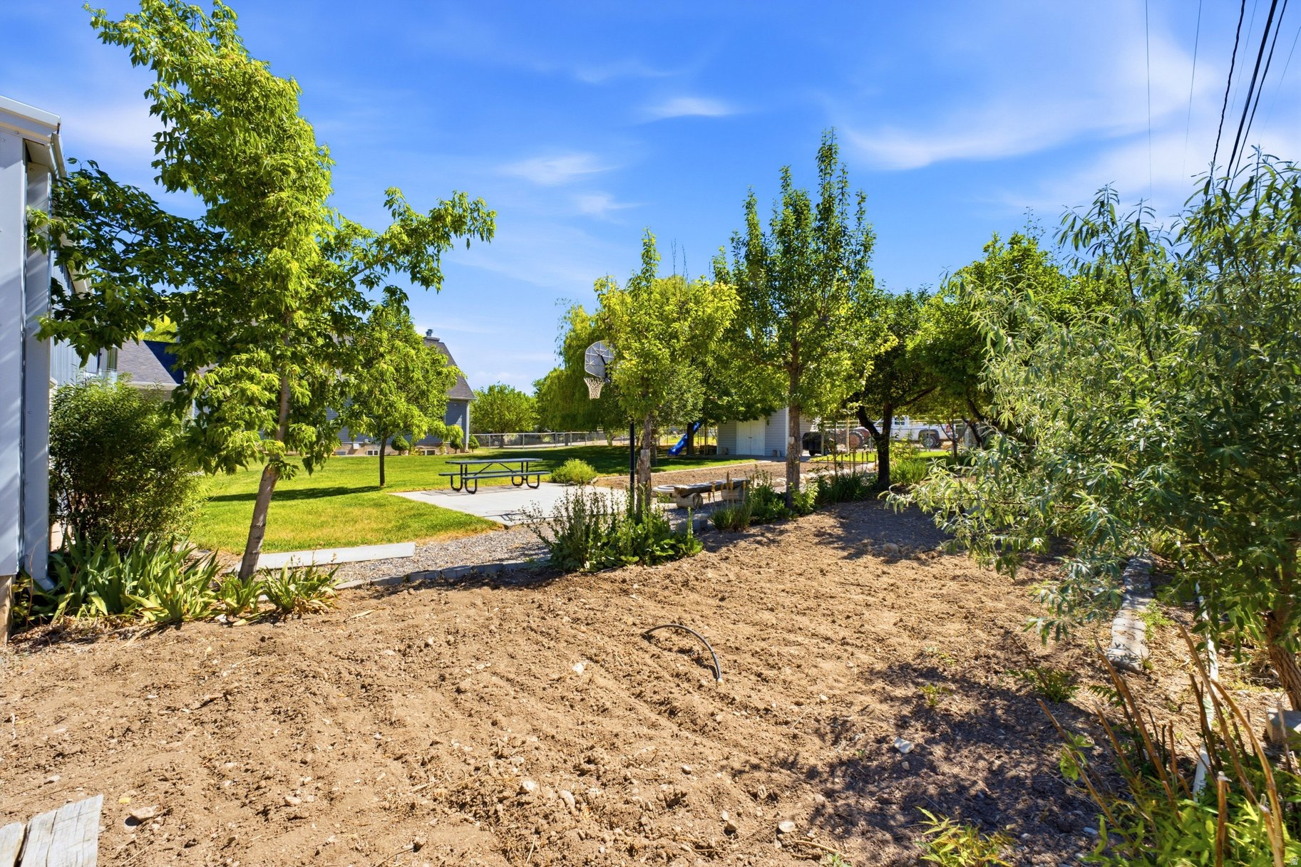 main property photo 73