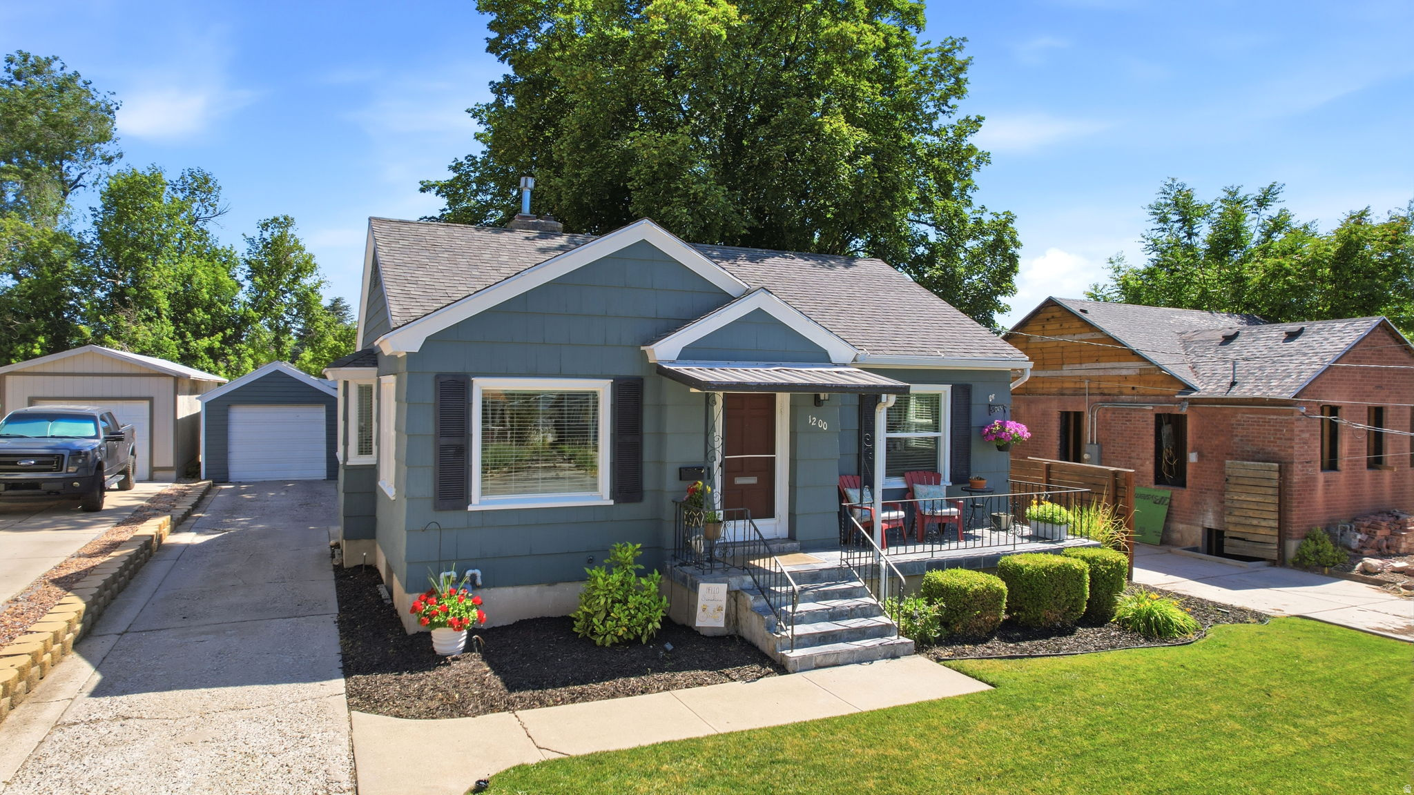 main property photo 29