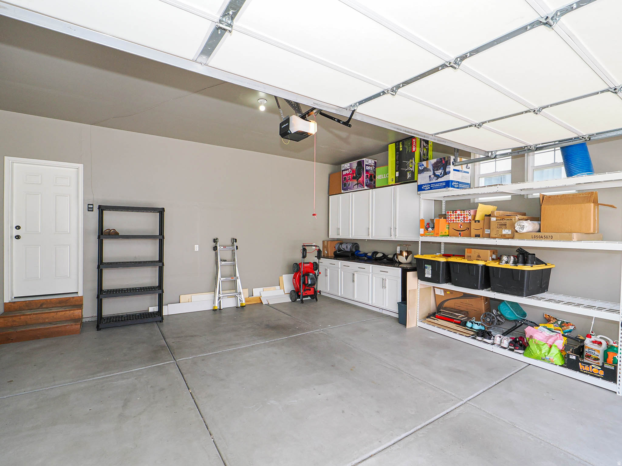 main property photo 59