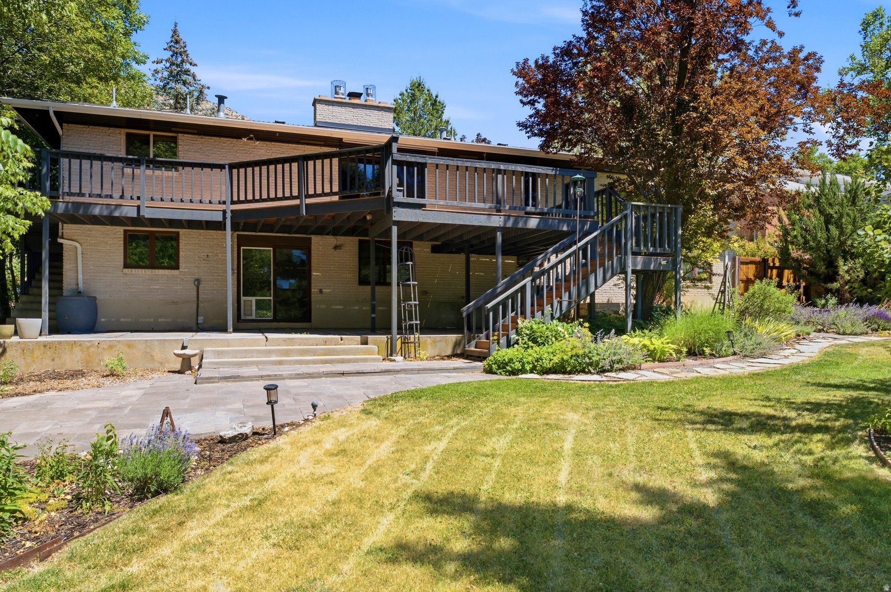 main property photo 62