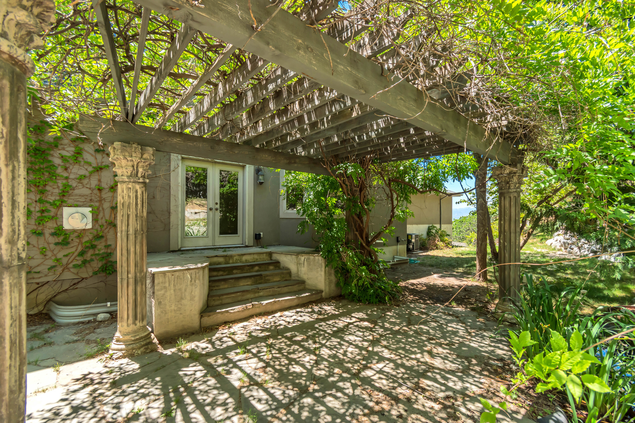 main property photo 45