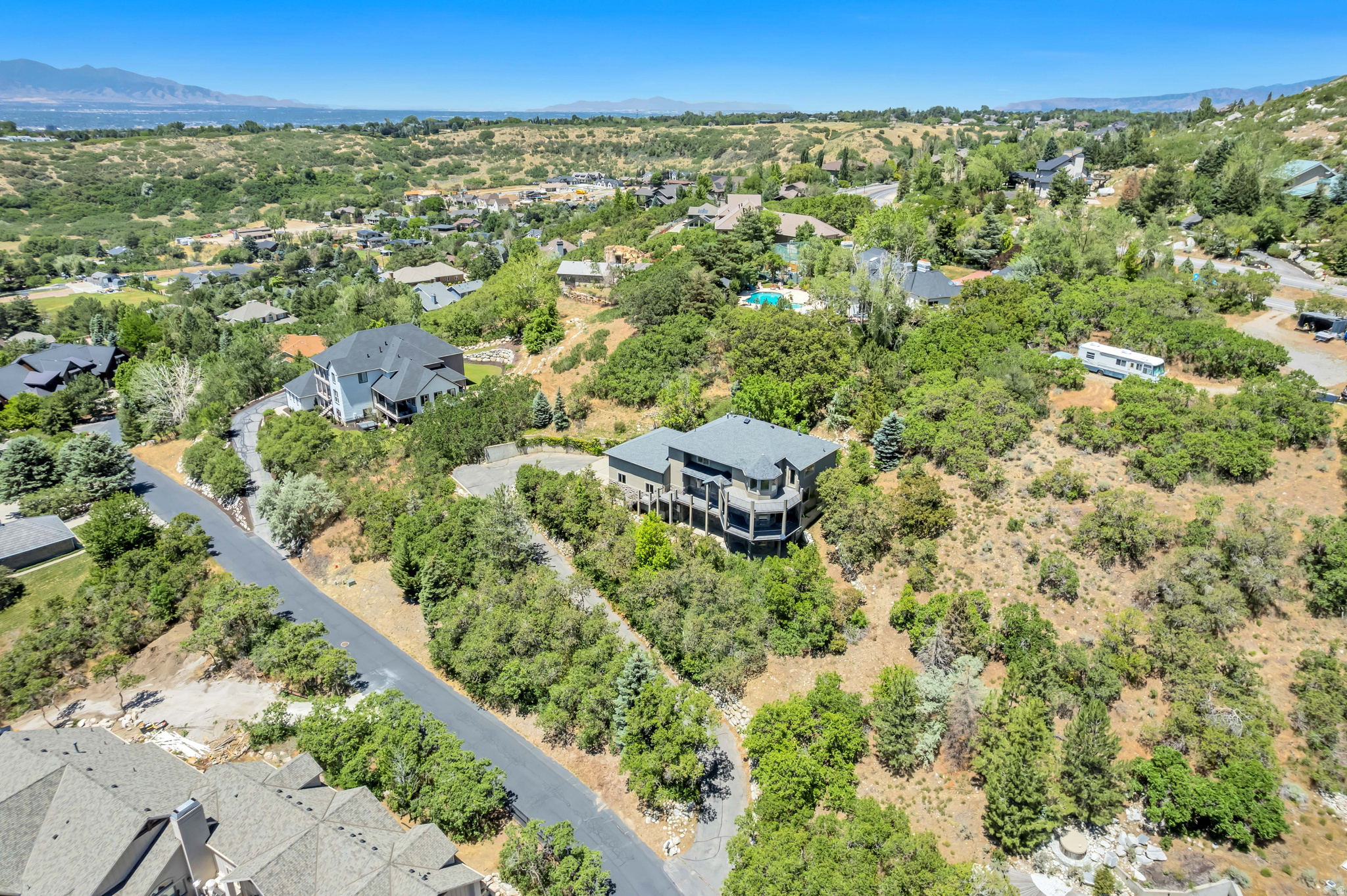 main property photo 49