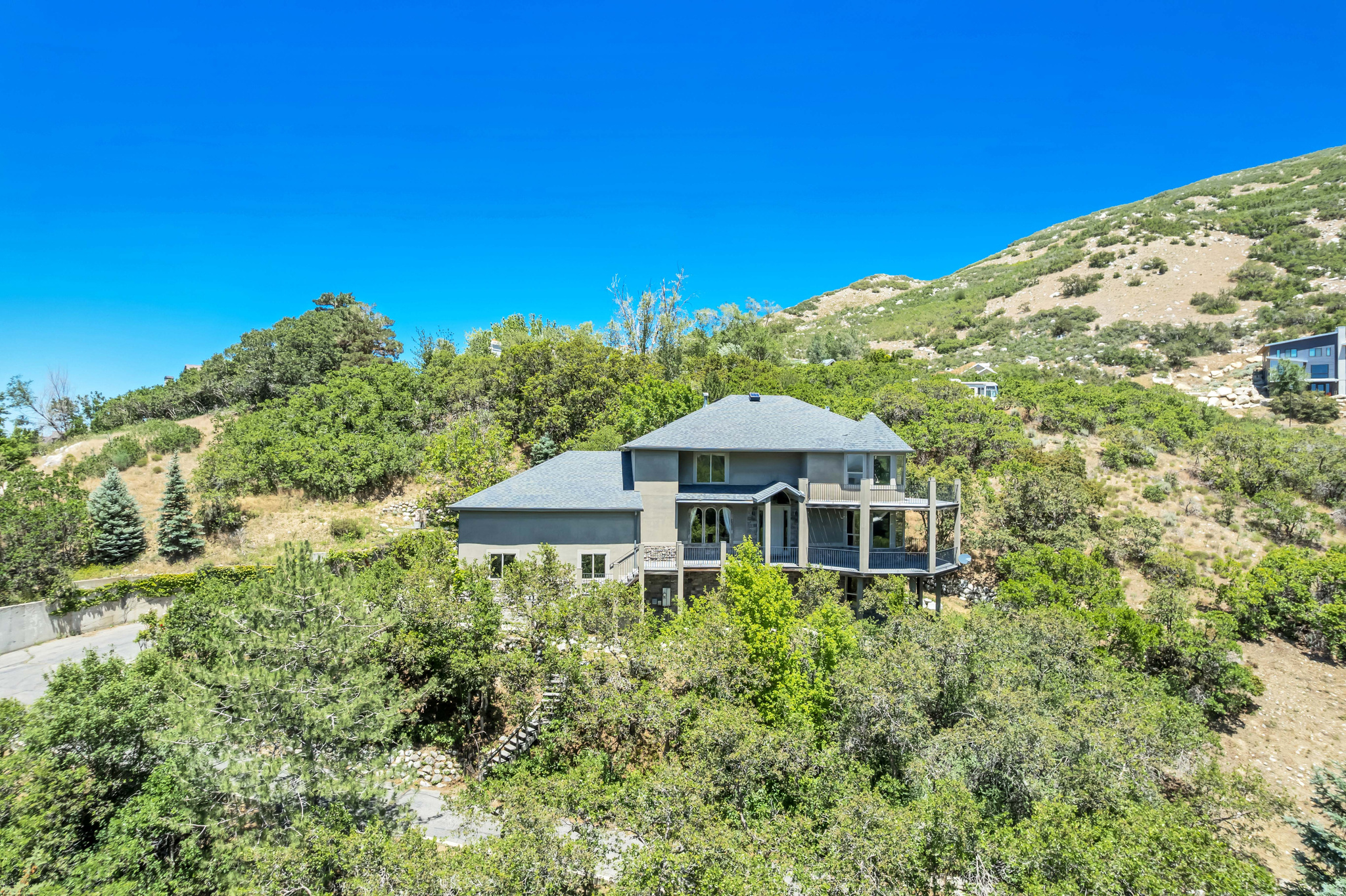 main property photo 53