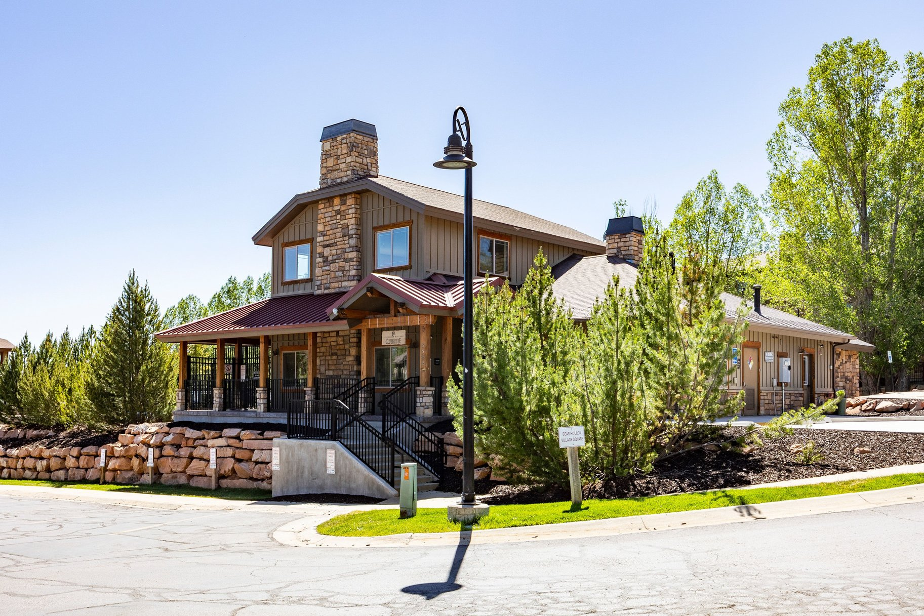 main property photo 46