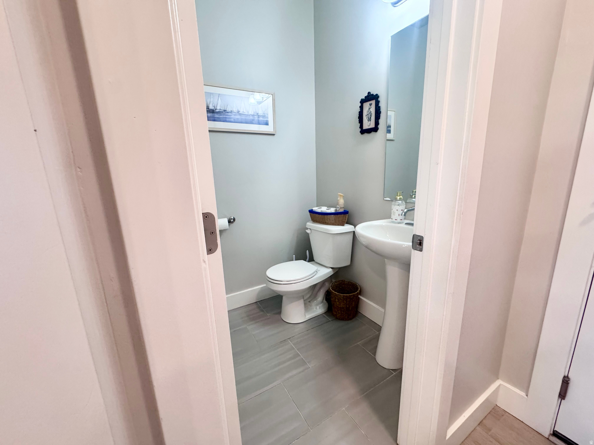 main property photo 13