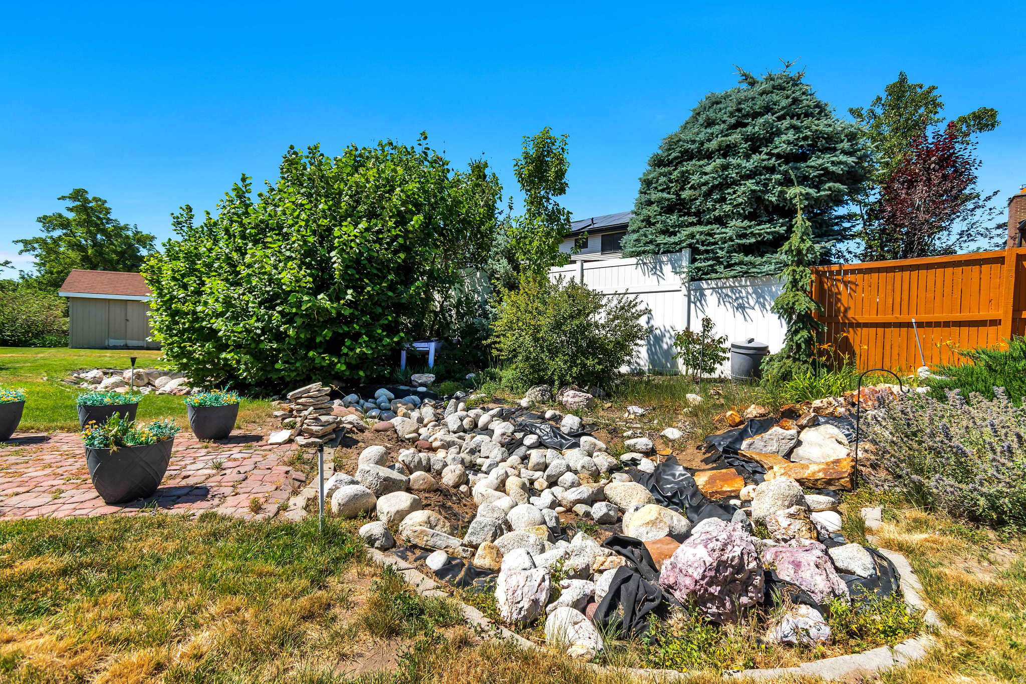 main property photo 38