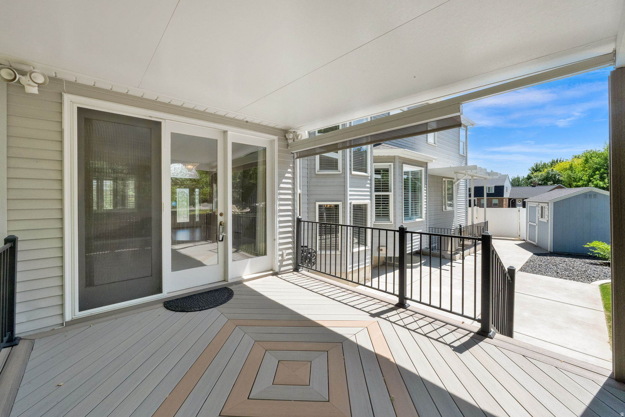 main property photo 41