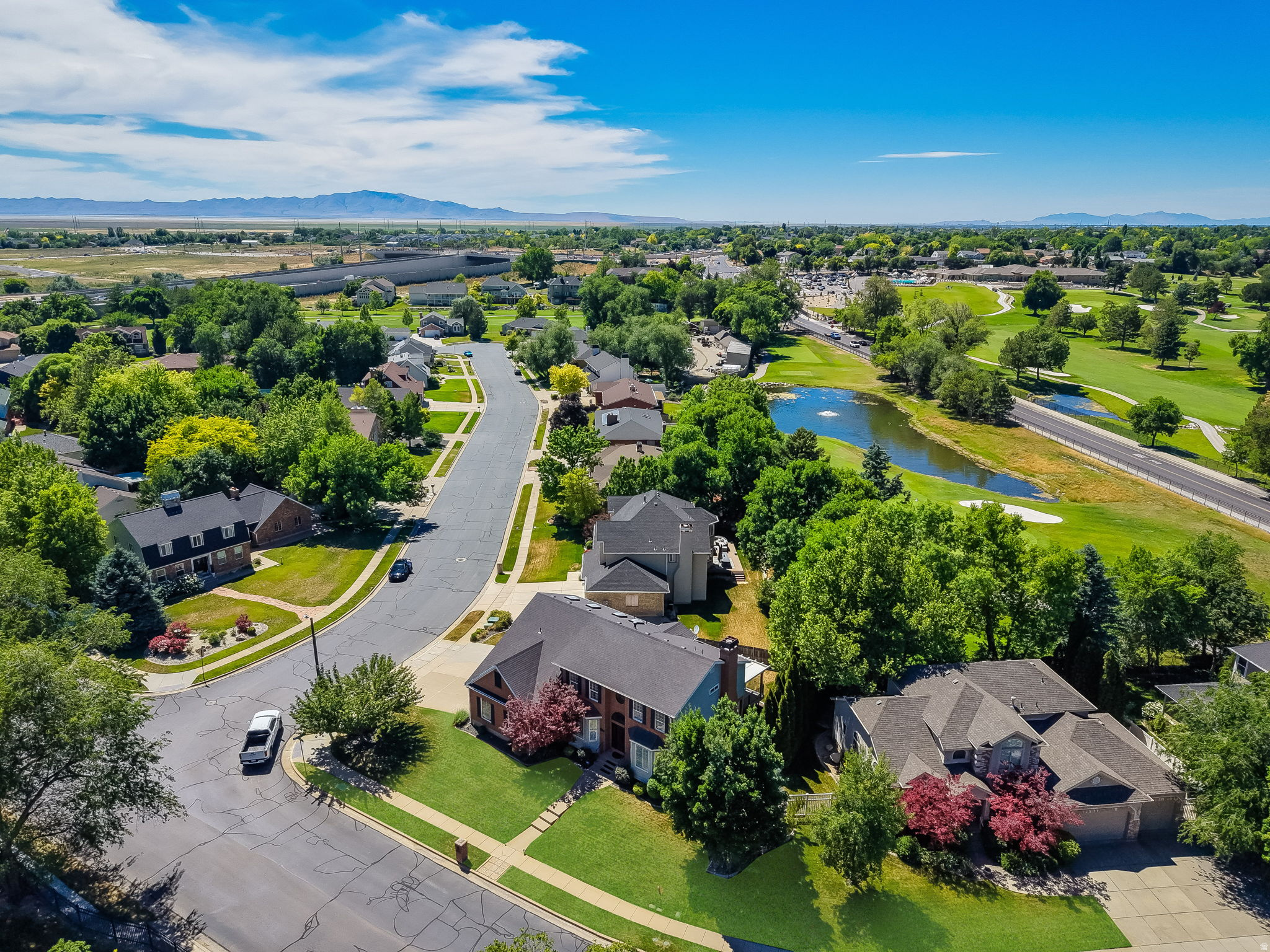 main property photo 64