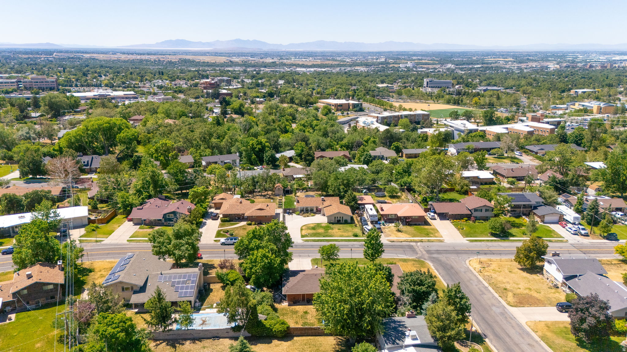 main property photo 57