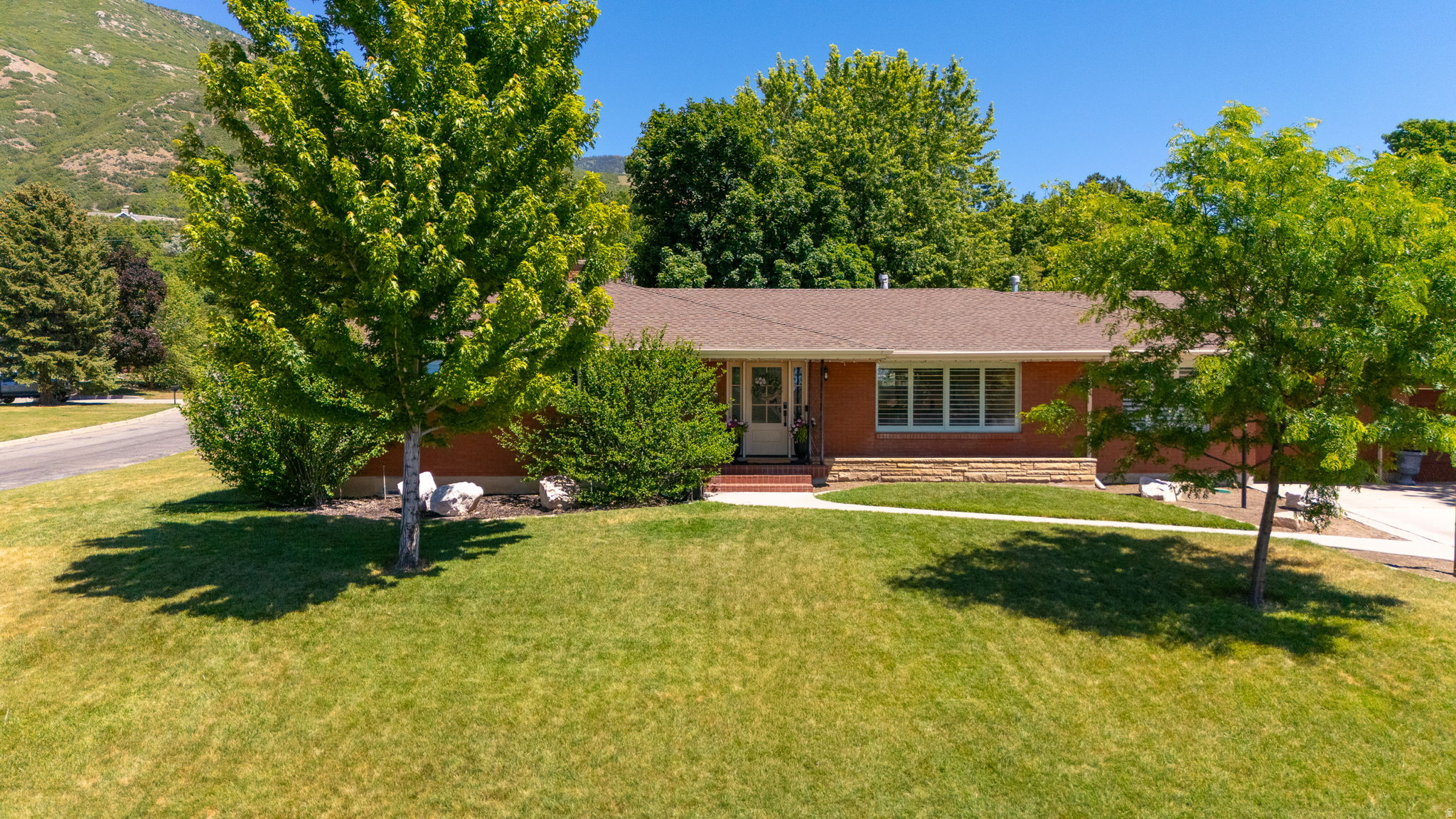 main property photo 64