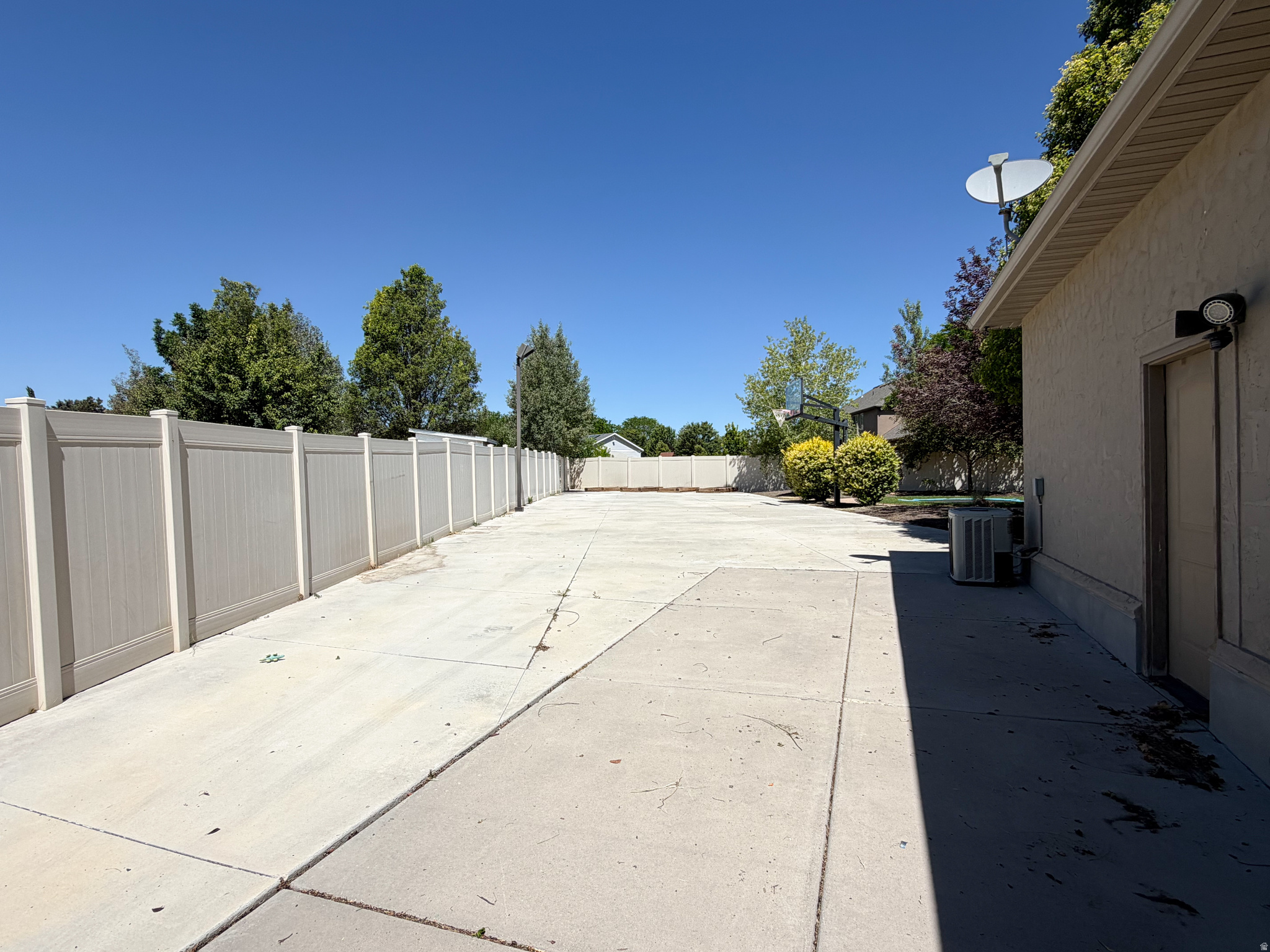 main property photo 52
