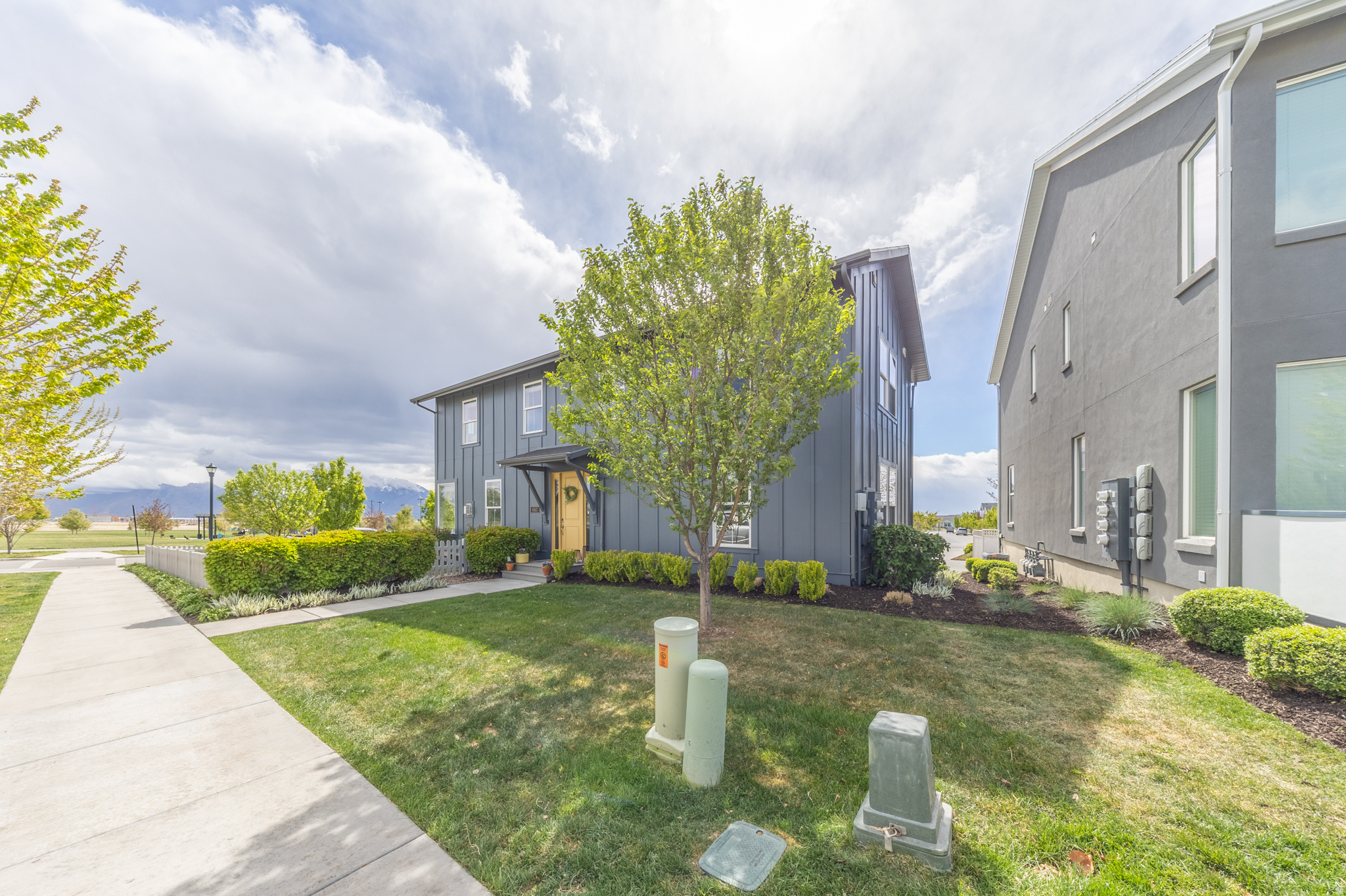 main property photo 31