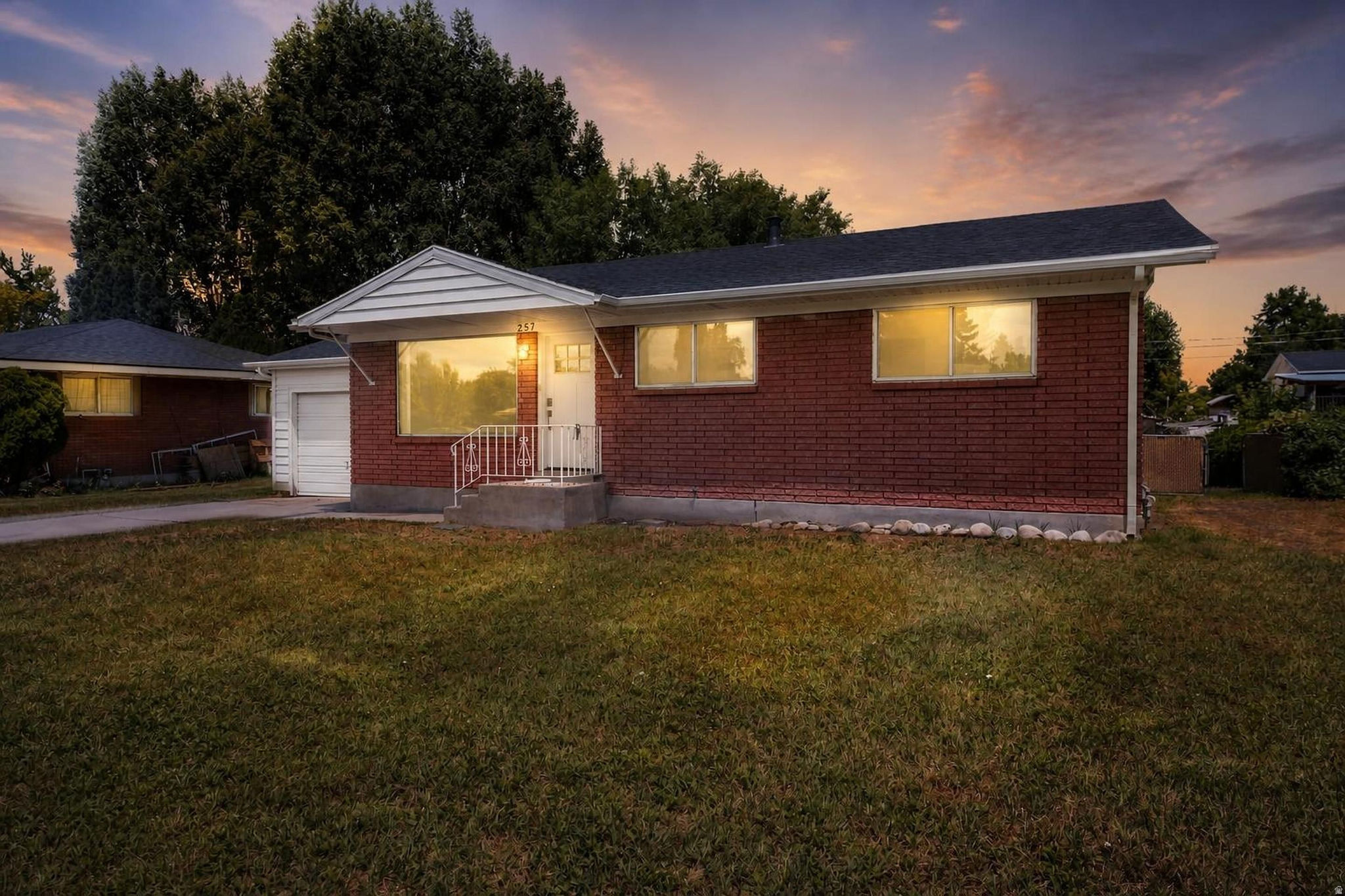main property photo 24