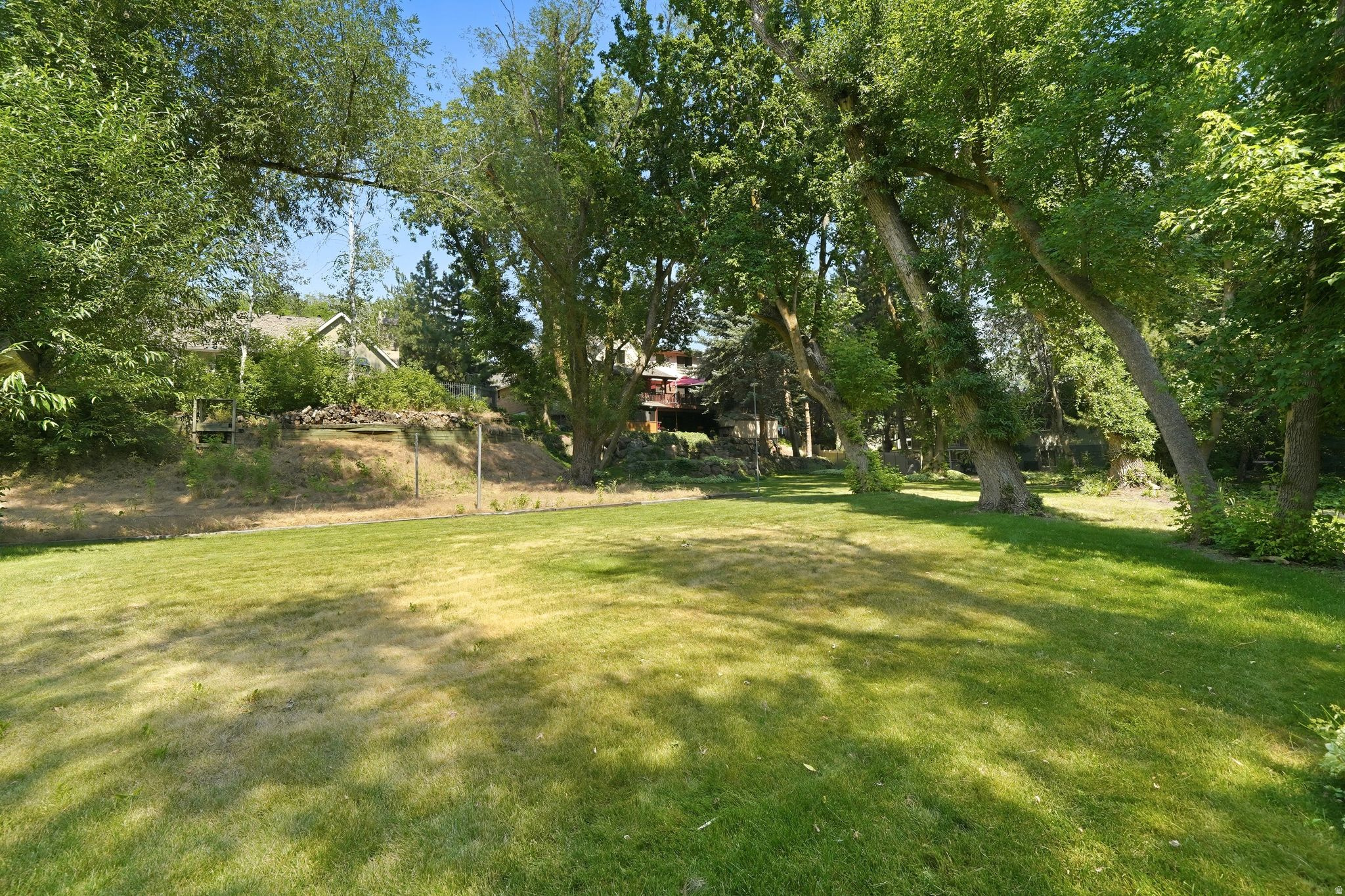 main property photo 68