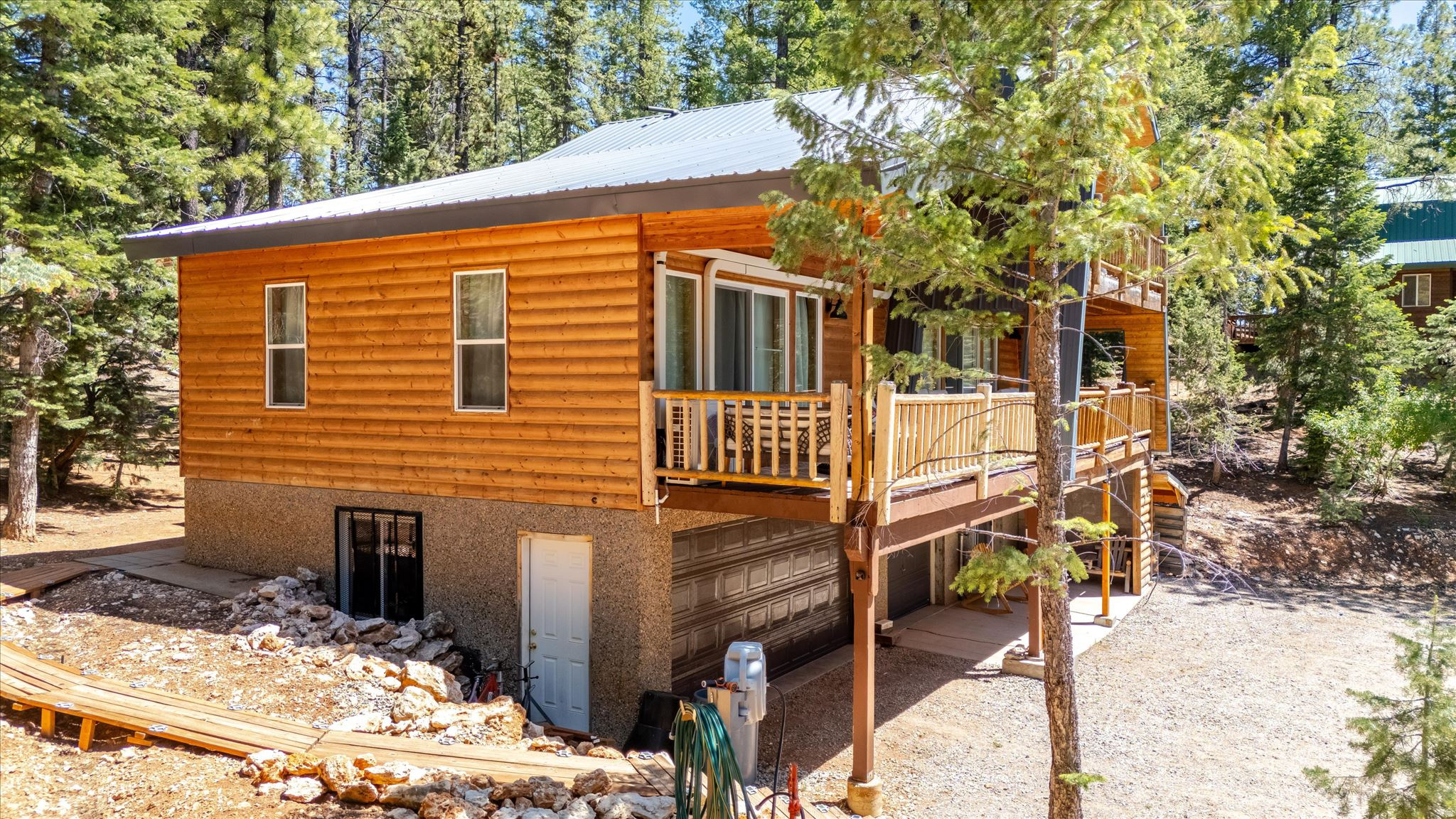 main property photo 76