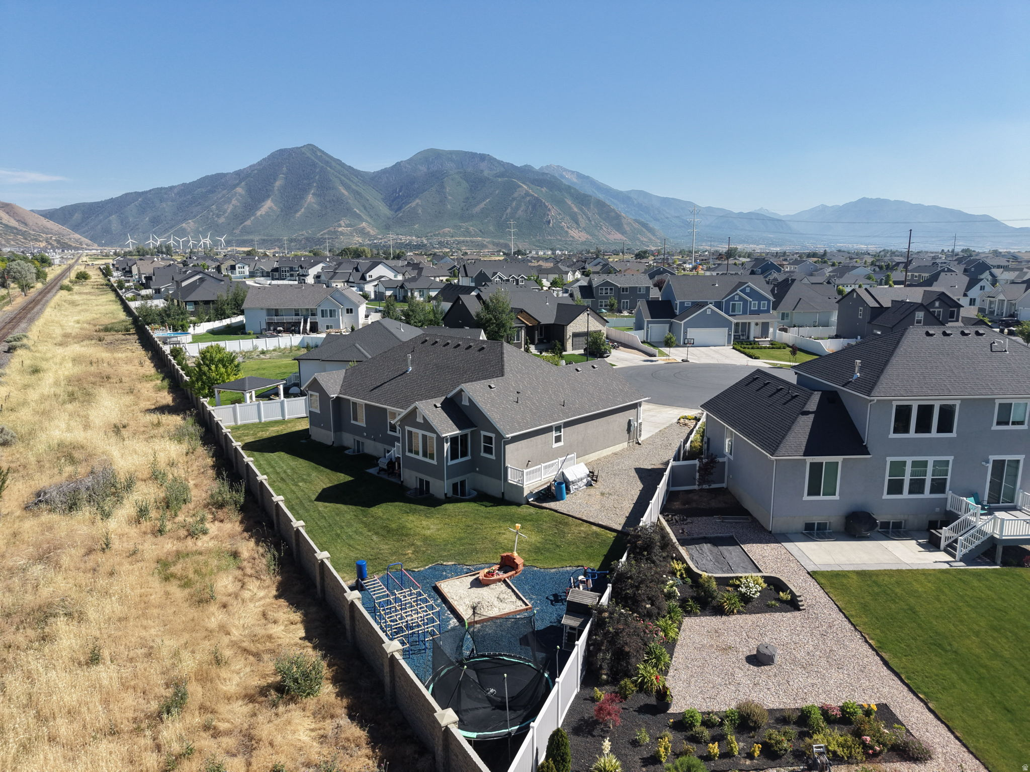 main property photo 51