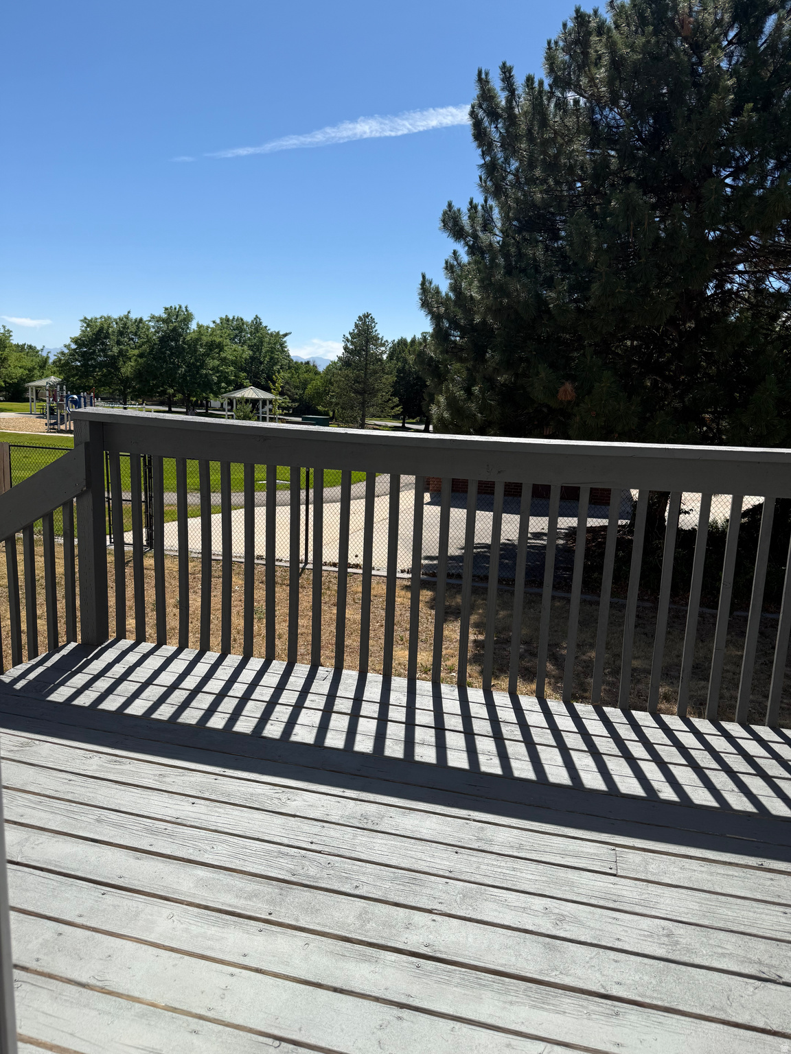 main property photo 37
