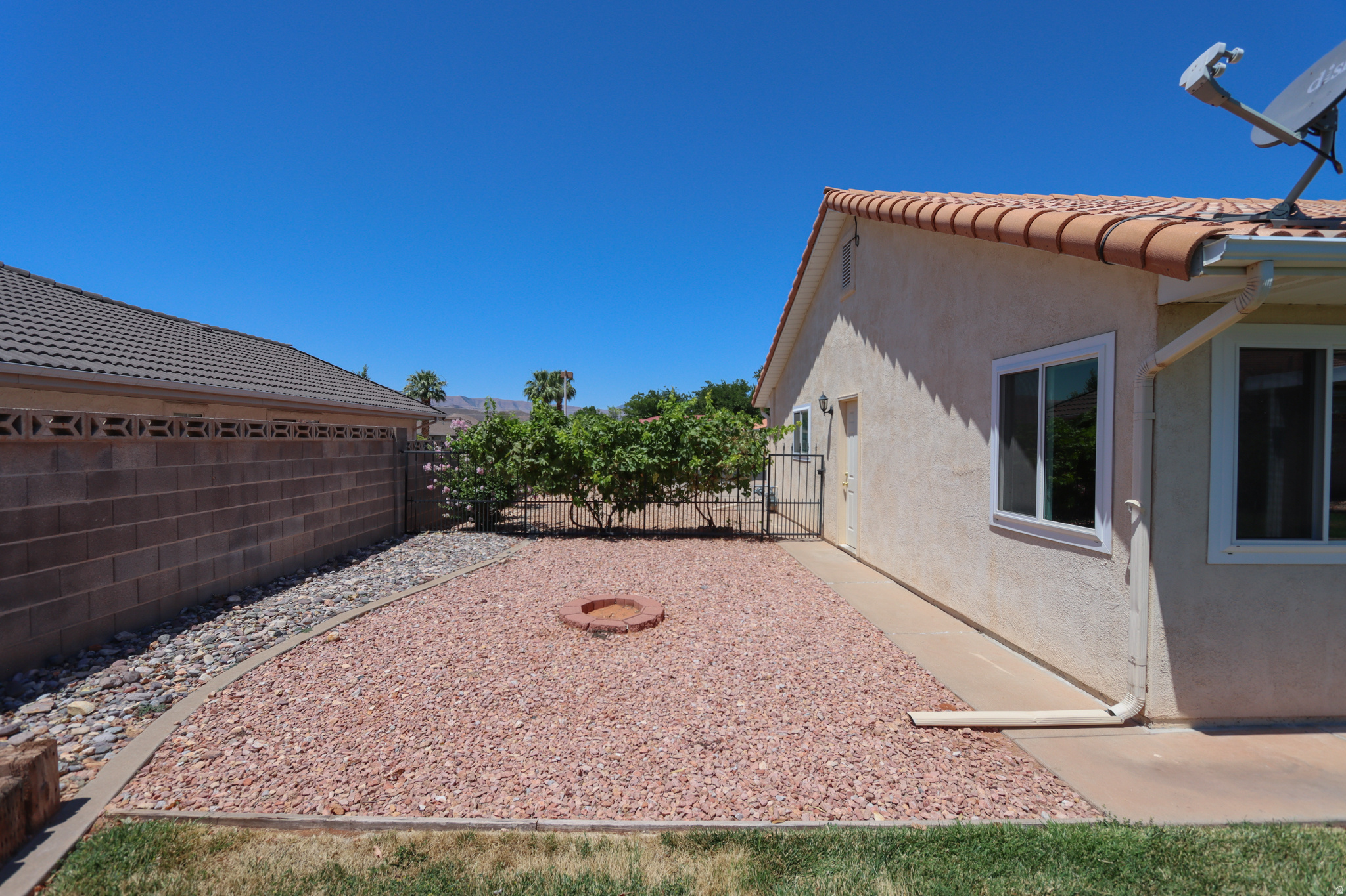 main property photo 65