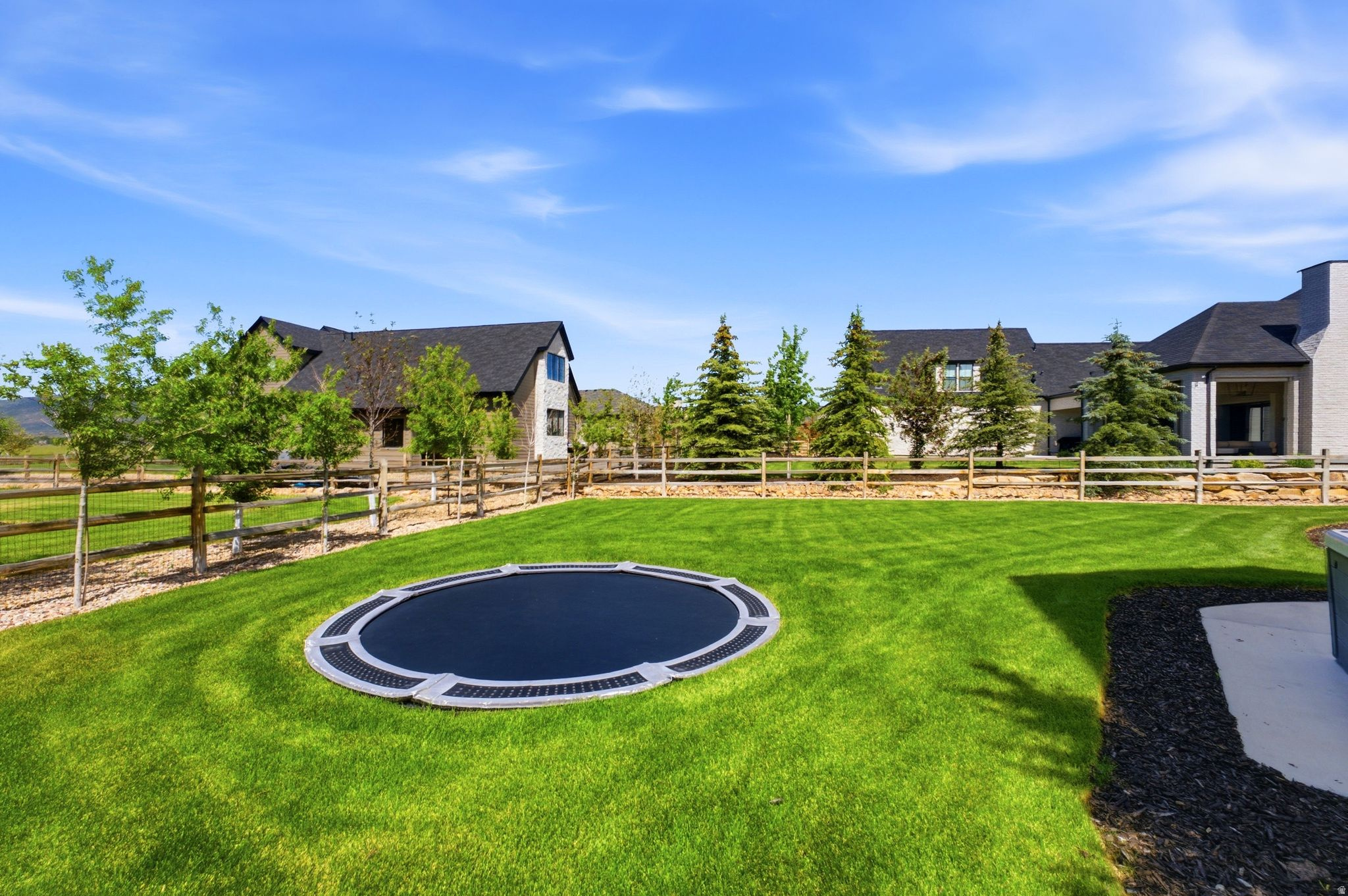 main property photo 83