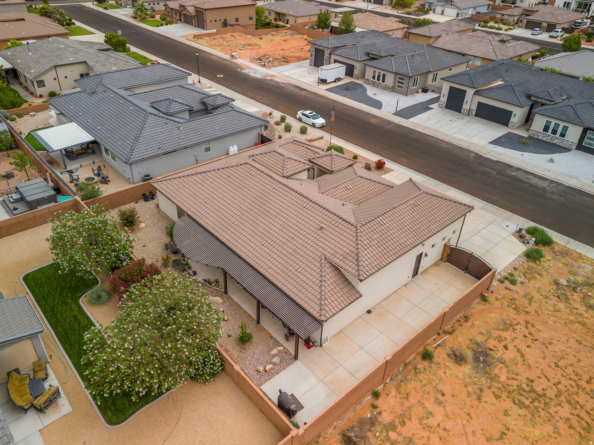 main property photo 5