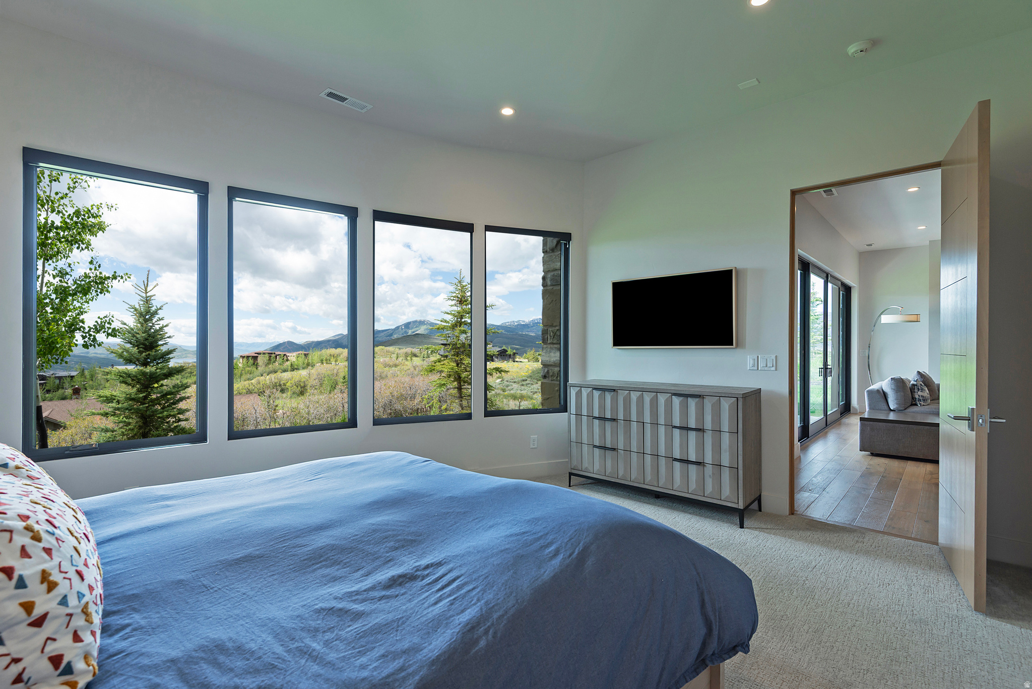 main property photo 62