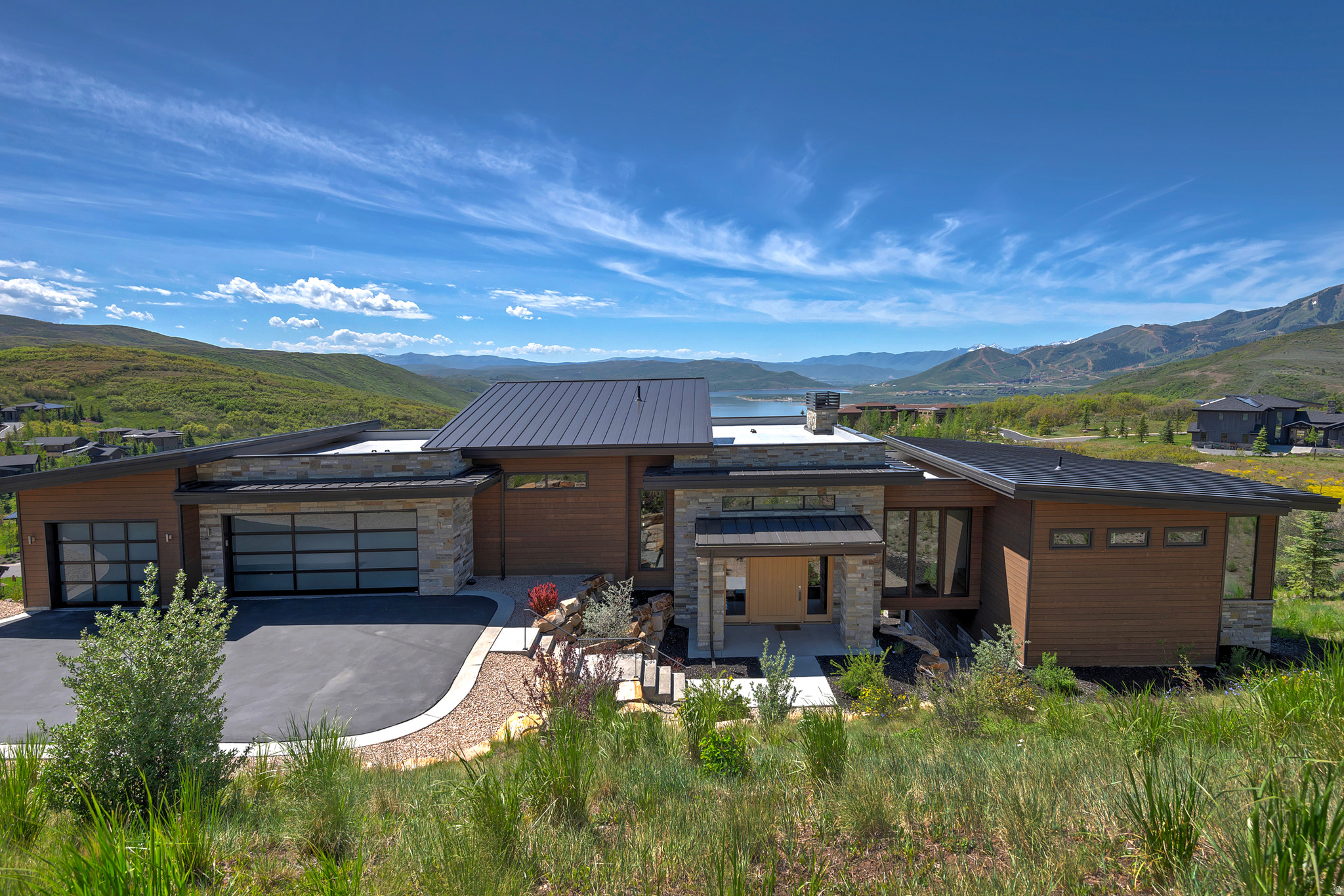 main property photo 76