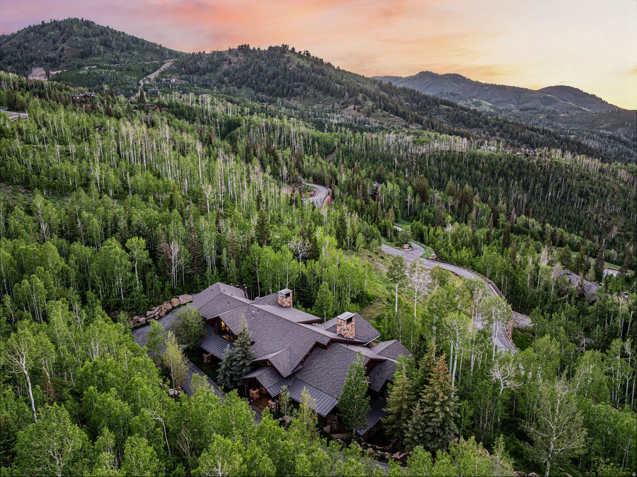 main property photo 6