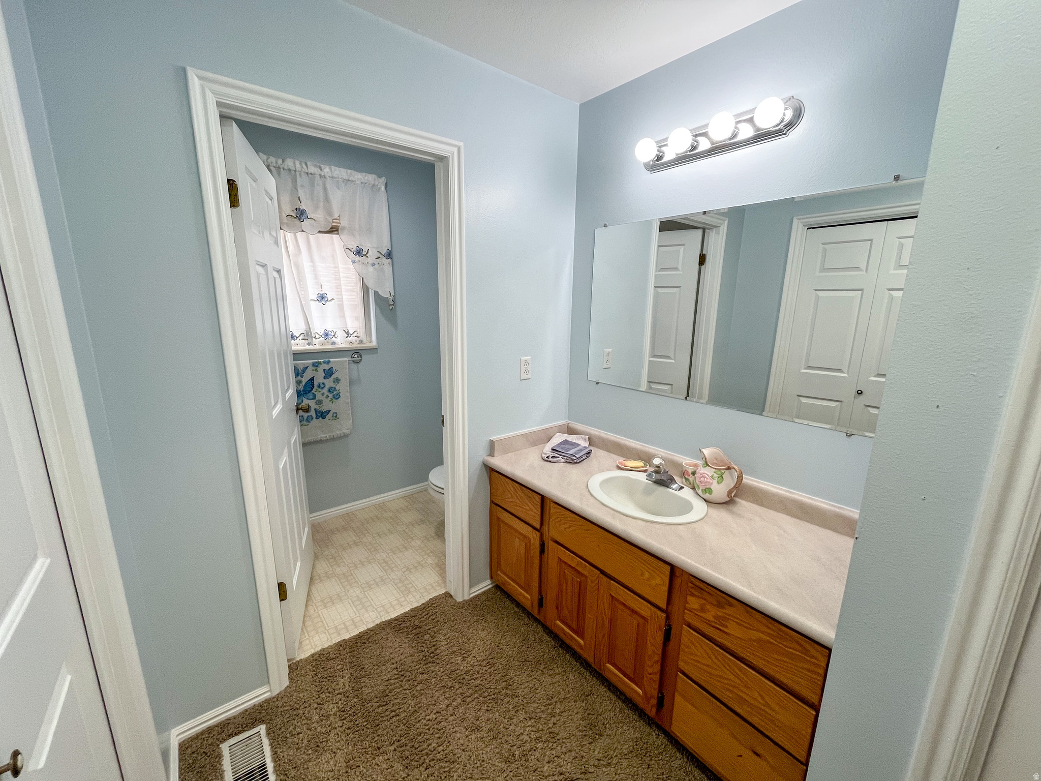 main property photo 68