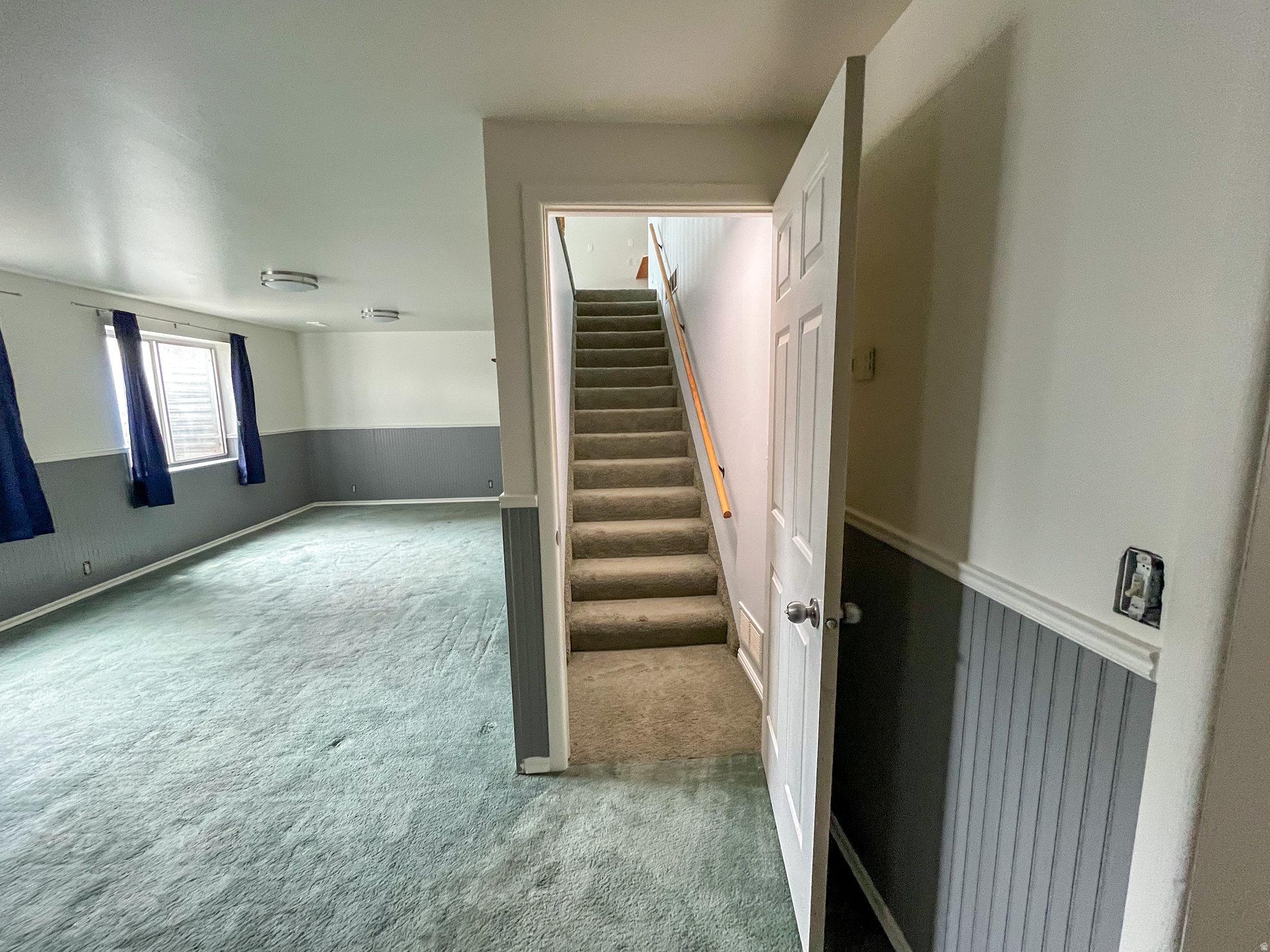 main property photo 78
